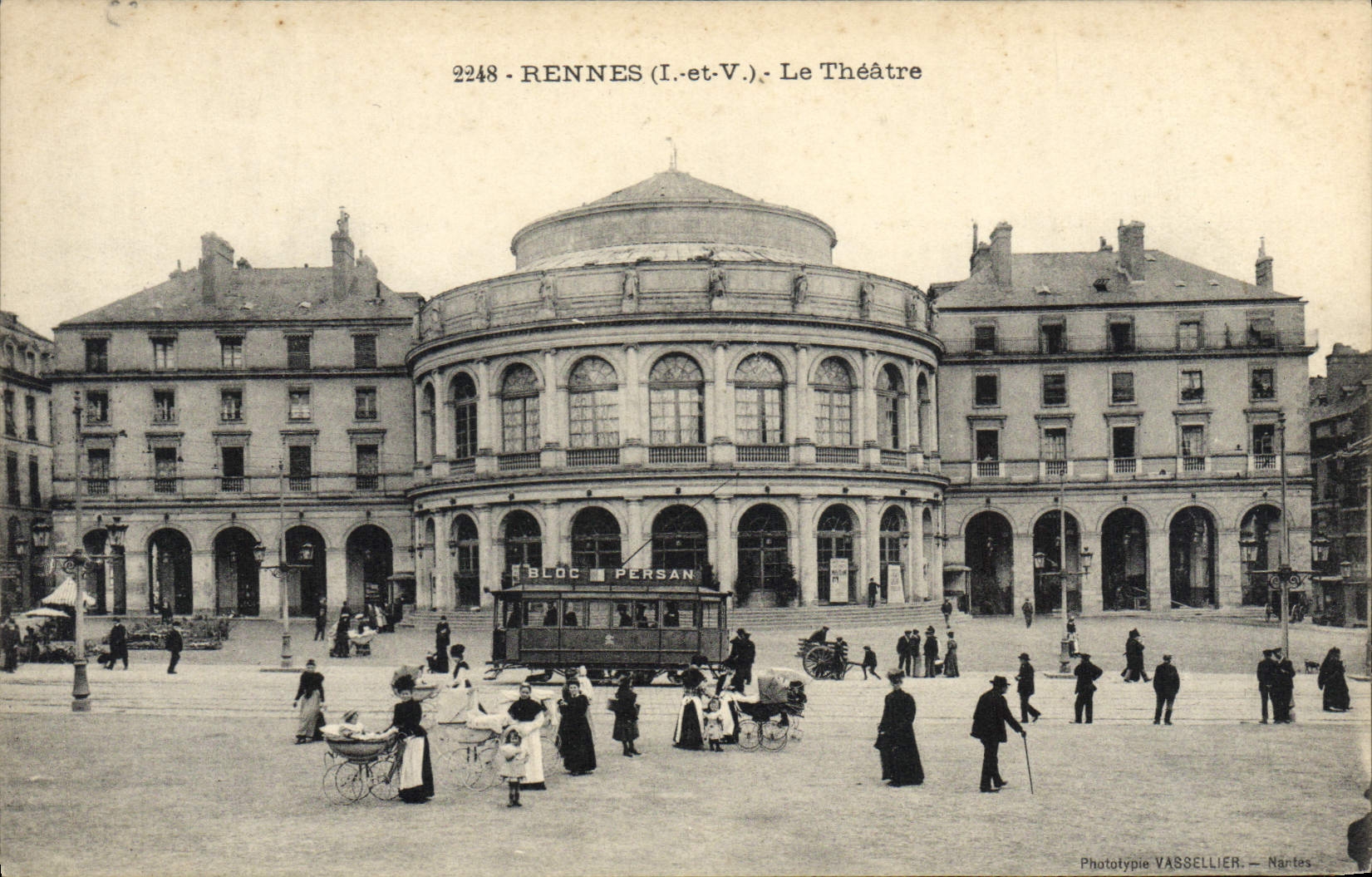 CPA Tramway Train Rennes le theatre Nourrices