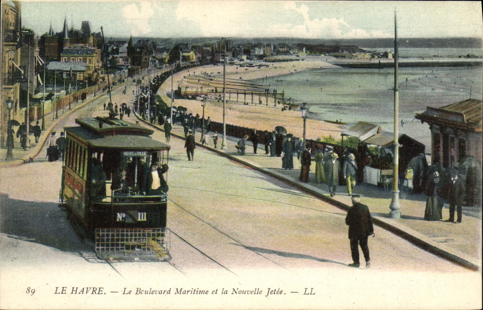 VINTAGE POSTCARD Tram Train maritime Le Havre Boulevard and the new pier
