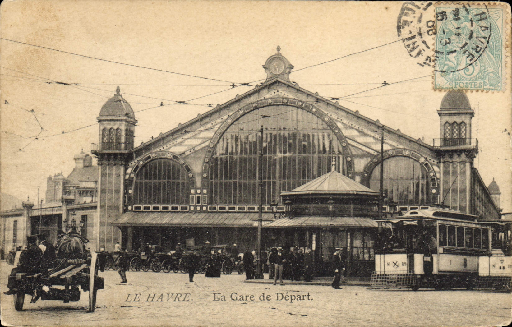 VINTAGE POSTCARD Tram Train Le Havre In station of the departure