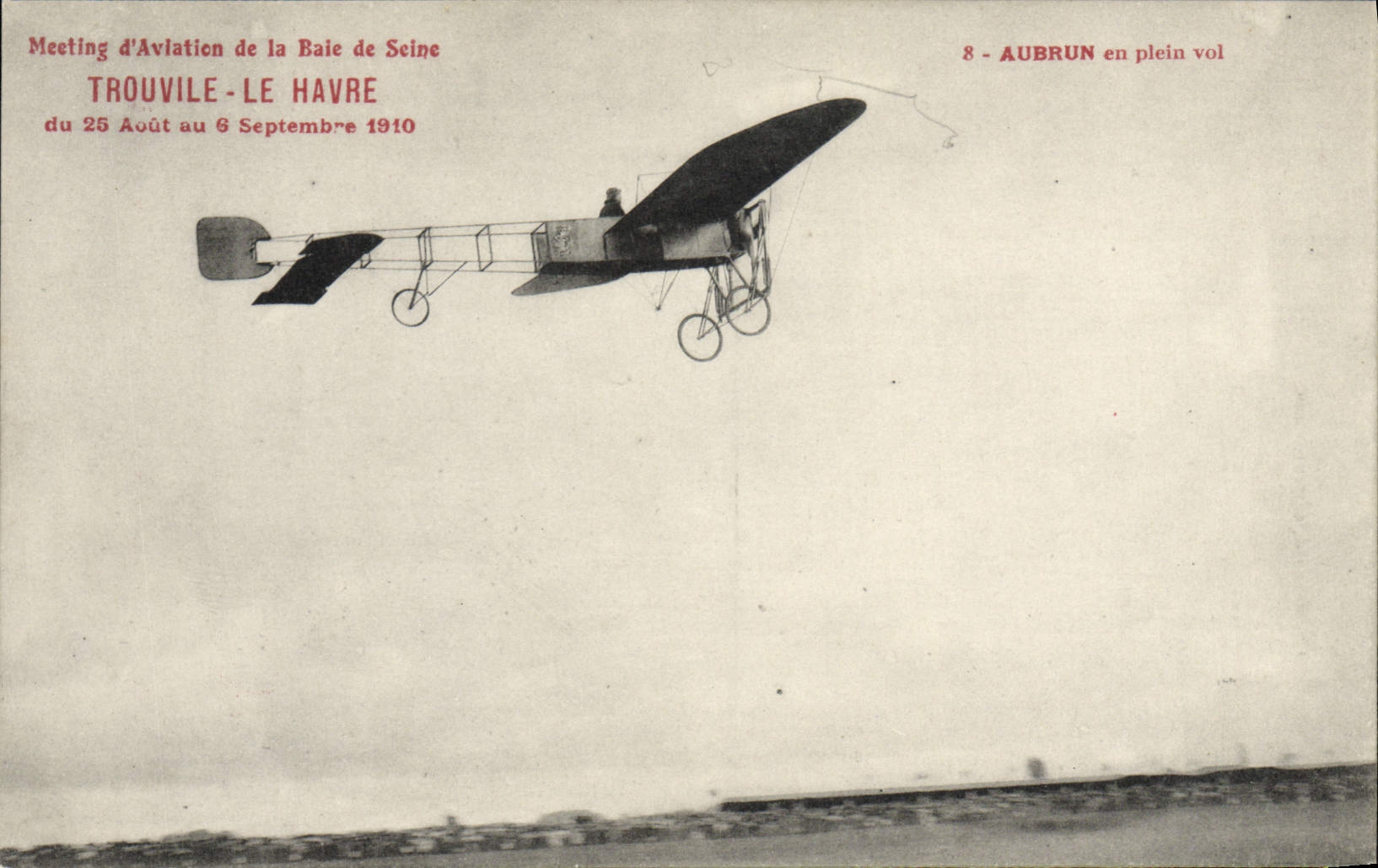 CPA Avion Aviation Meeting d'aviation de la baie de Seine Trouville Le Havre Aubrun en plein vol