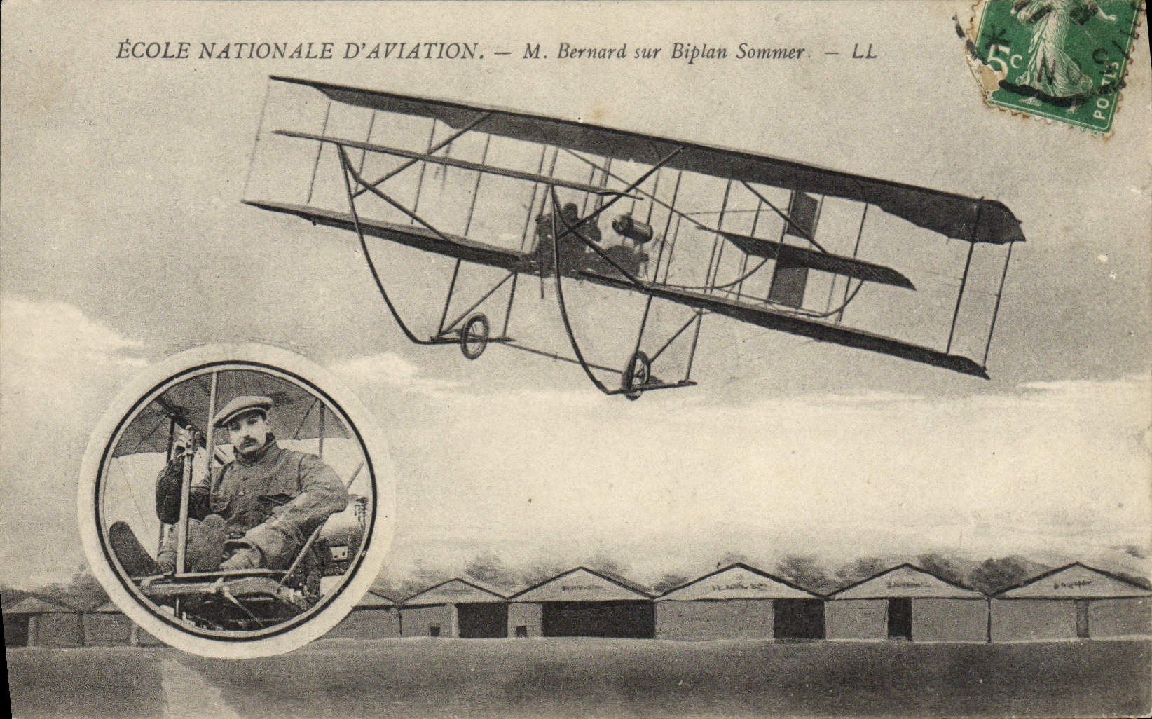 CPA Avion Aviation Ecole nationale M Bernard sur biplan Sommer