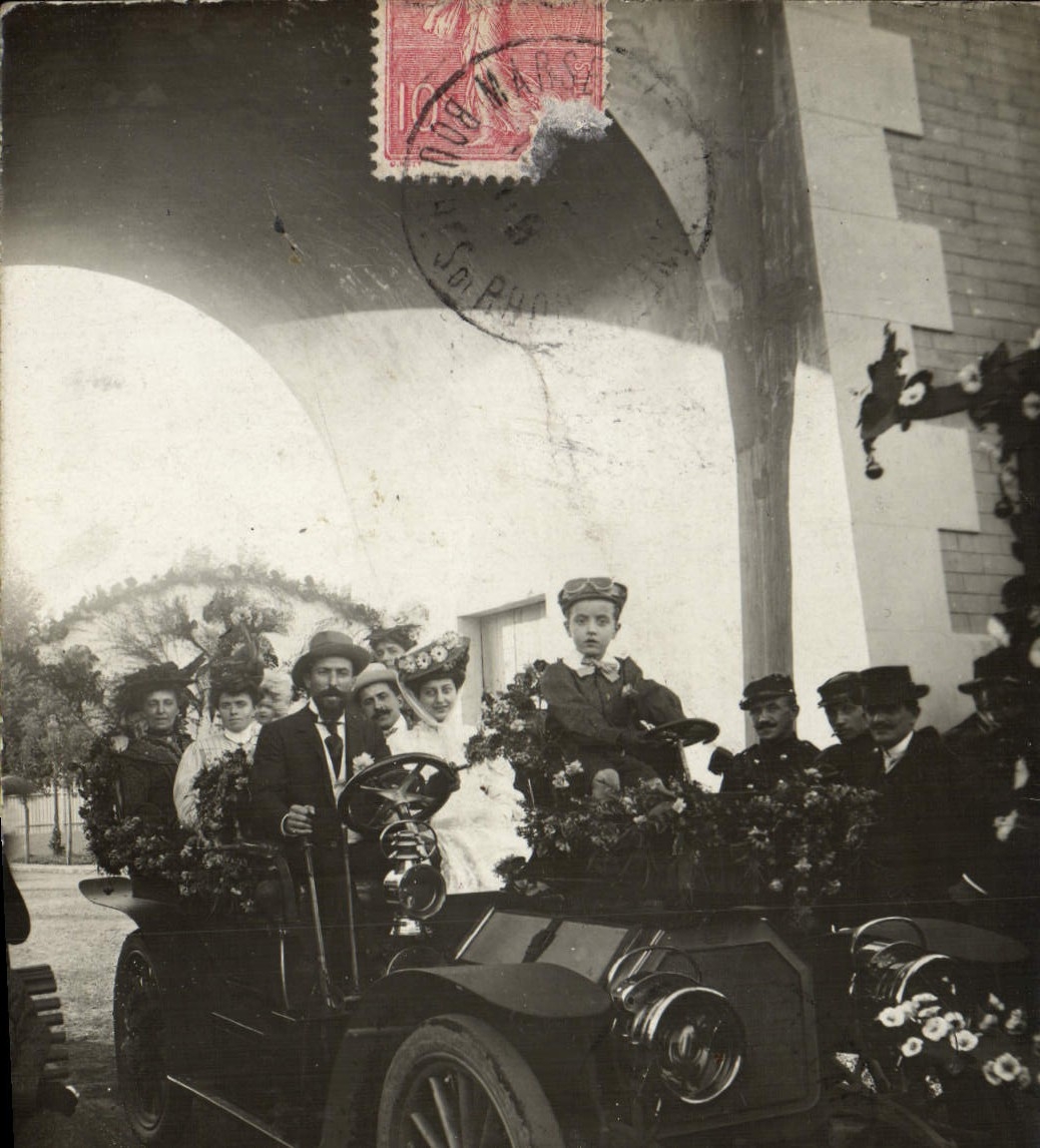 Real photo Automobile the Plain St Denis