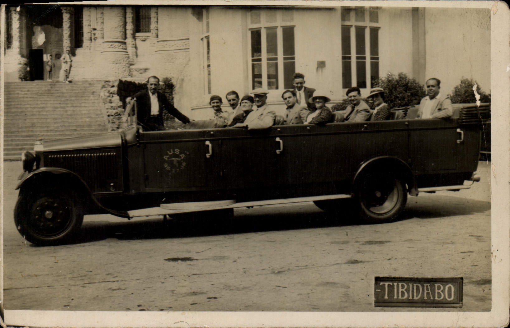 Real photo Automobile Tibidabo Bus