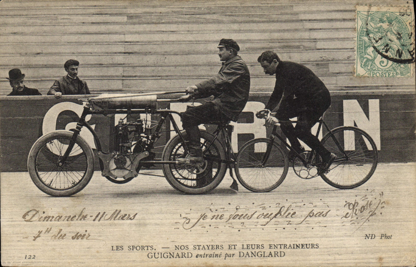 CPA Moto velo cycle Guignard entraine par Danglard