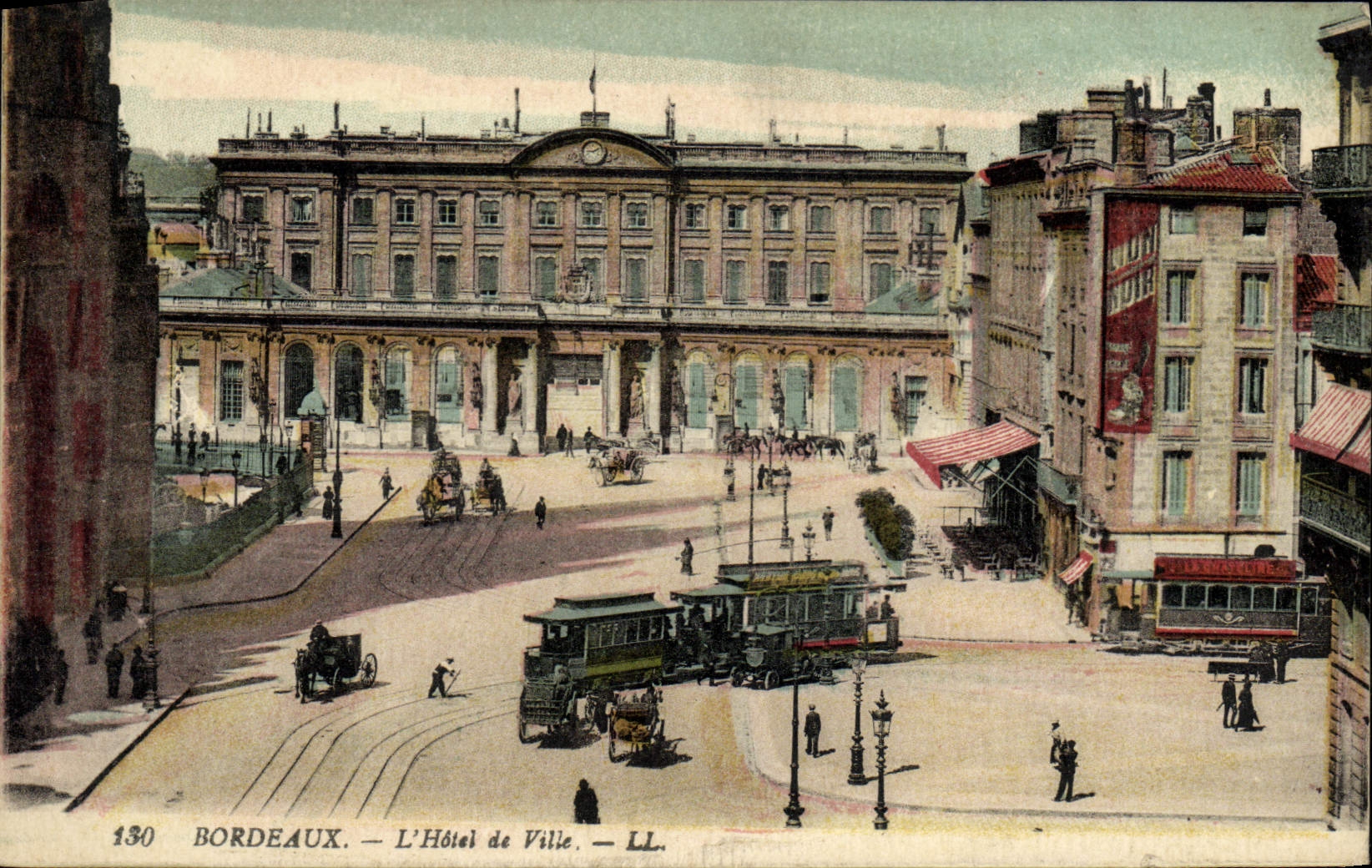 CPA Tramway Train Hotel de ville 