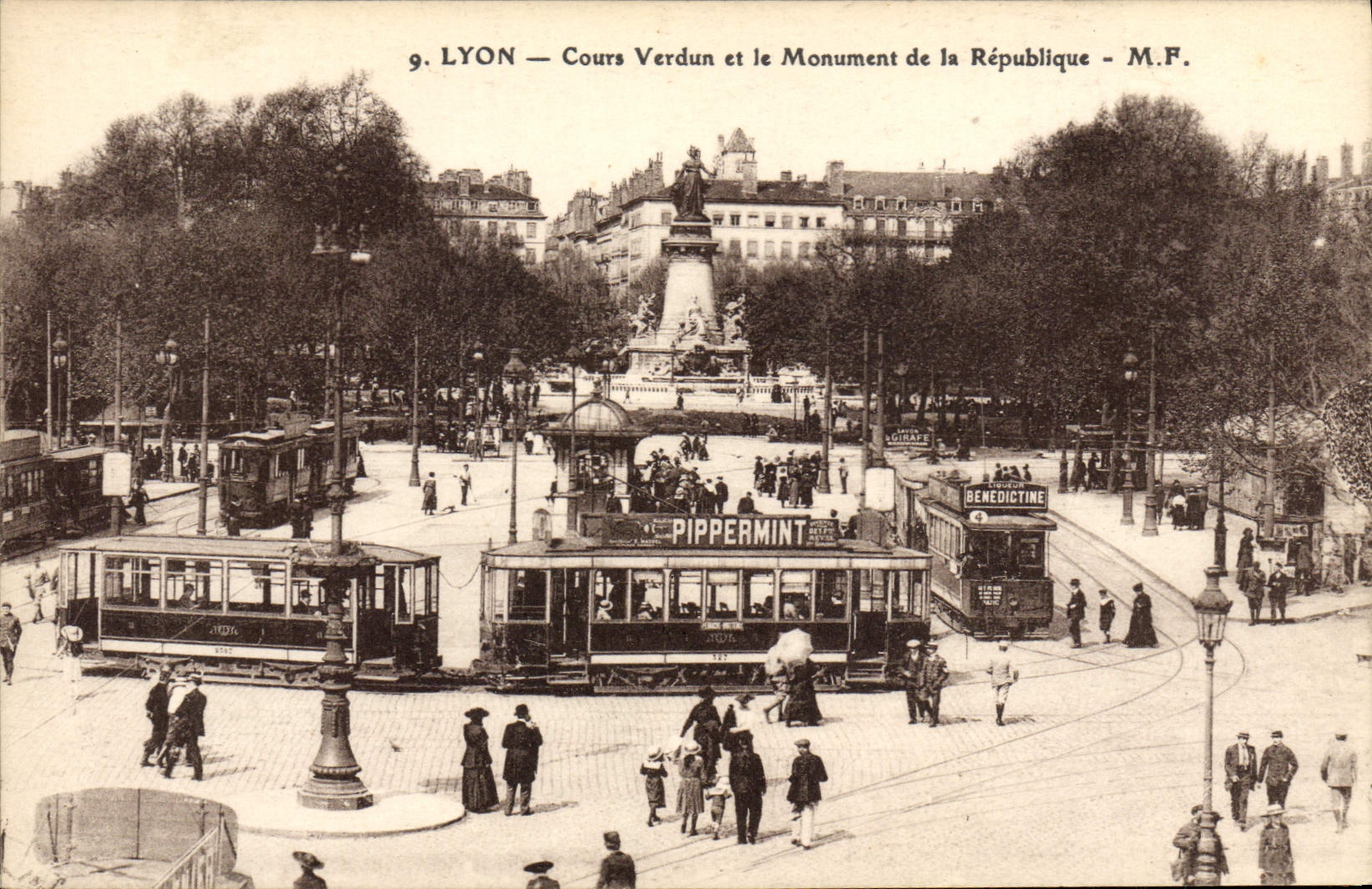 VINTAGE POSTCARD Tram Train Lyon Course Verdun and the monument of the Pippermint Republic