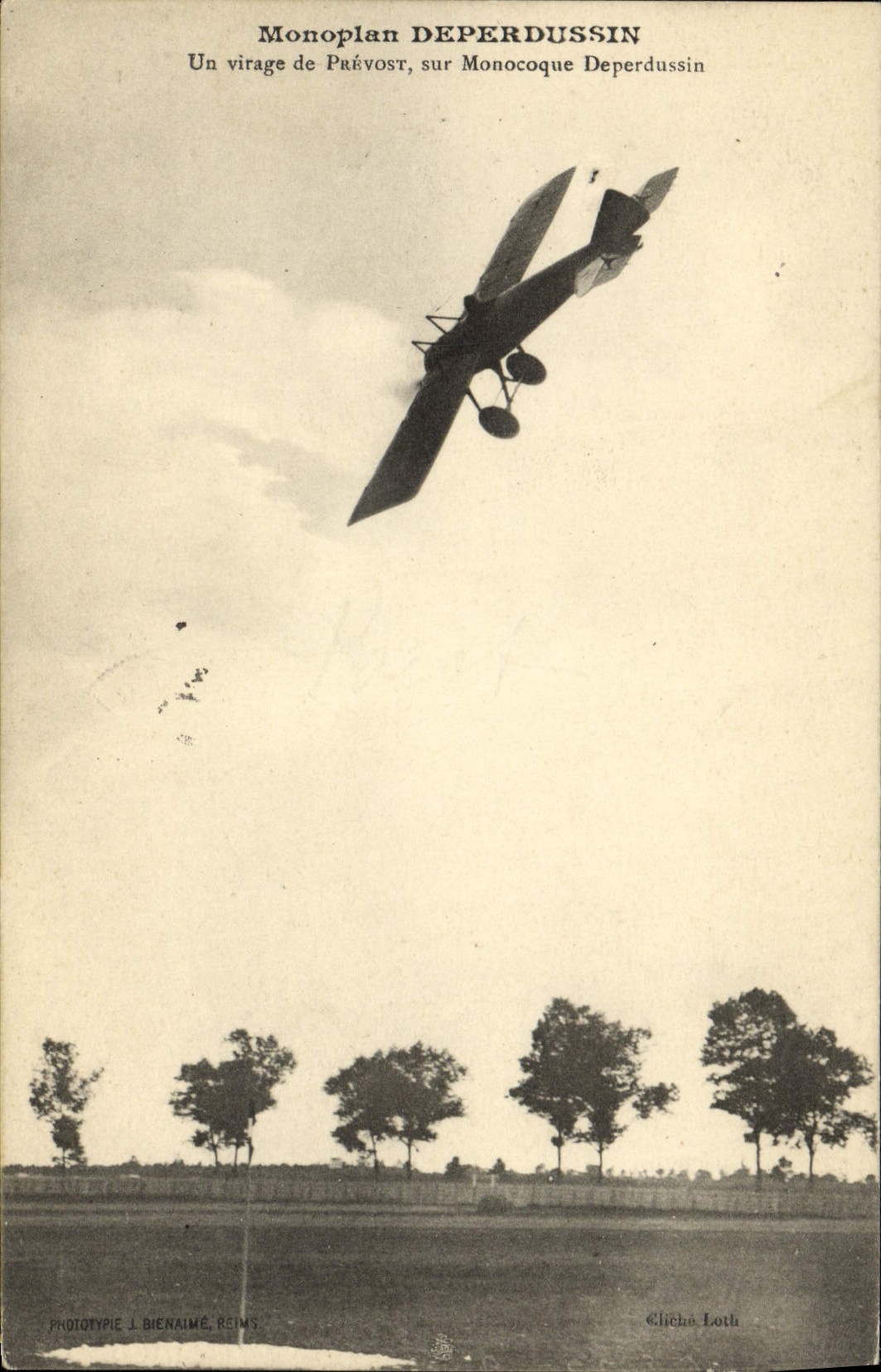 VINTAGE POSTCARD Aviation Monoplane Deperdussin a turn of Prevost on Deperdussin monoshell