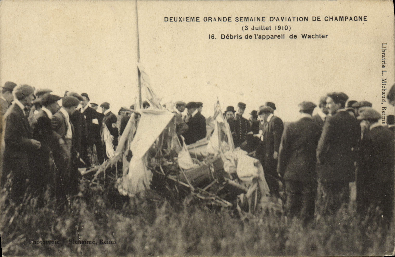 CPA Avion Aviation Deuxieme Grande semaine d'aviation de Champagne 3 juillet 1910 Debris de l'appareil de Wachter