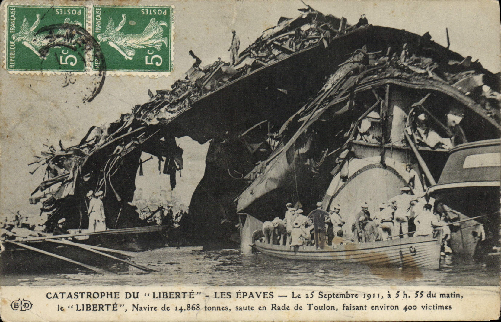 CPA Bateau Guerre Catastrophe du Liberte Les epaves 