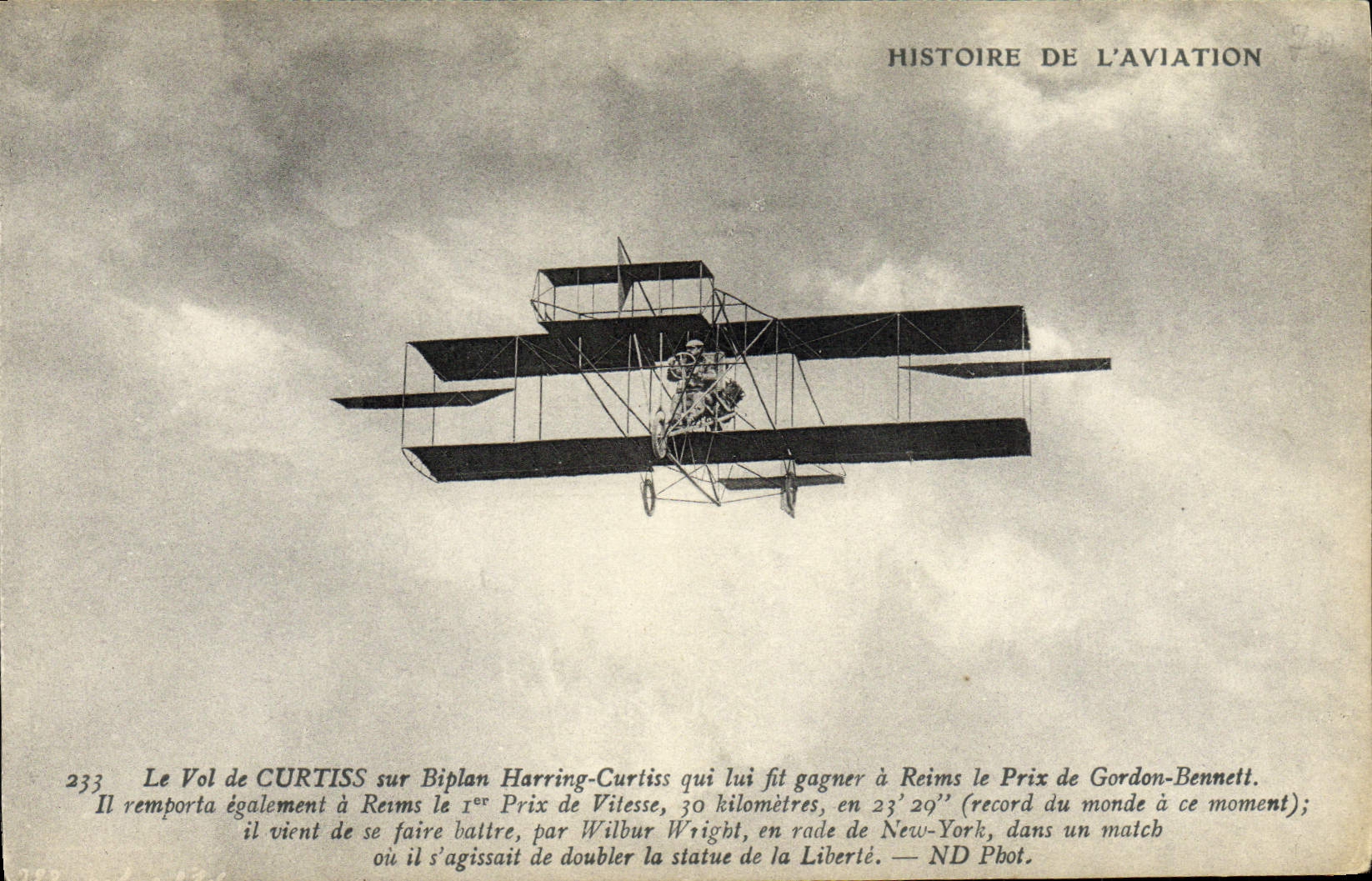 VINTAGE POSTCARD Plane Aviation flight of Curtiss on biplane Harring Curtiss Price Gordon Bennett