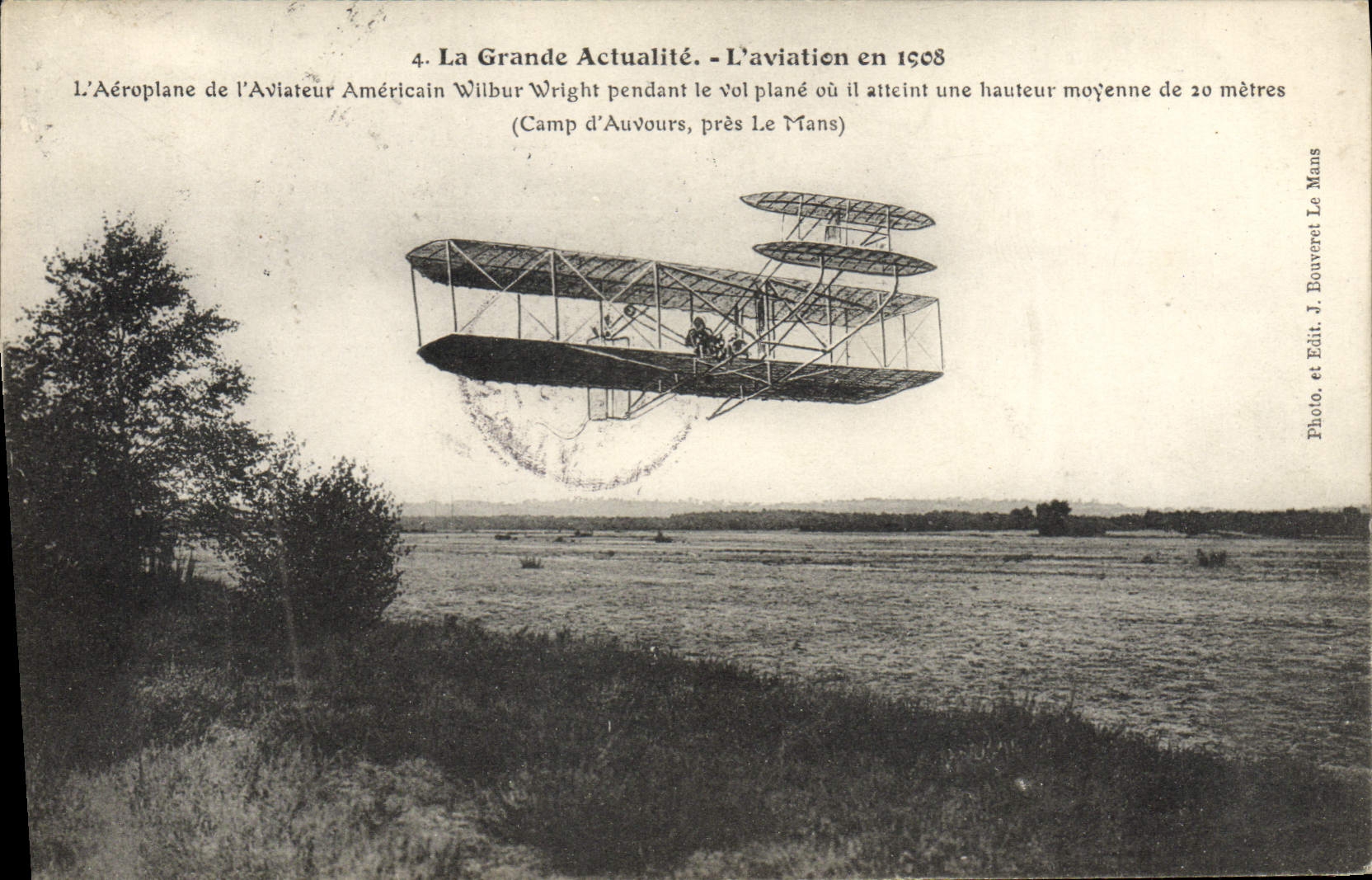 VINTAGE POSTCARD Plane Aviation Airplane of the aviator Wilbur Wright during the gliding flight