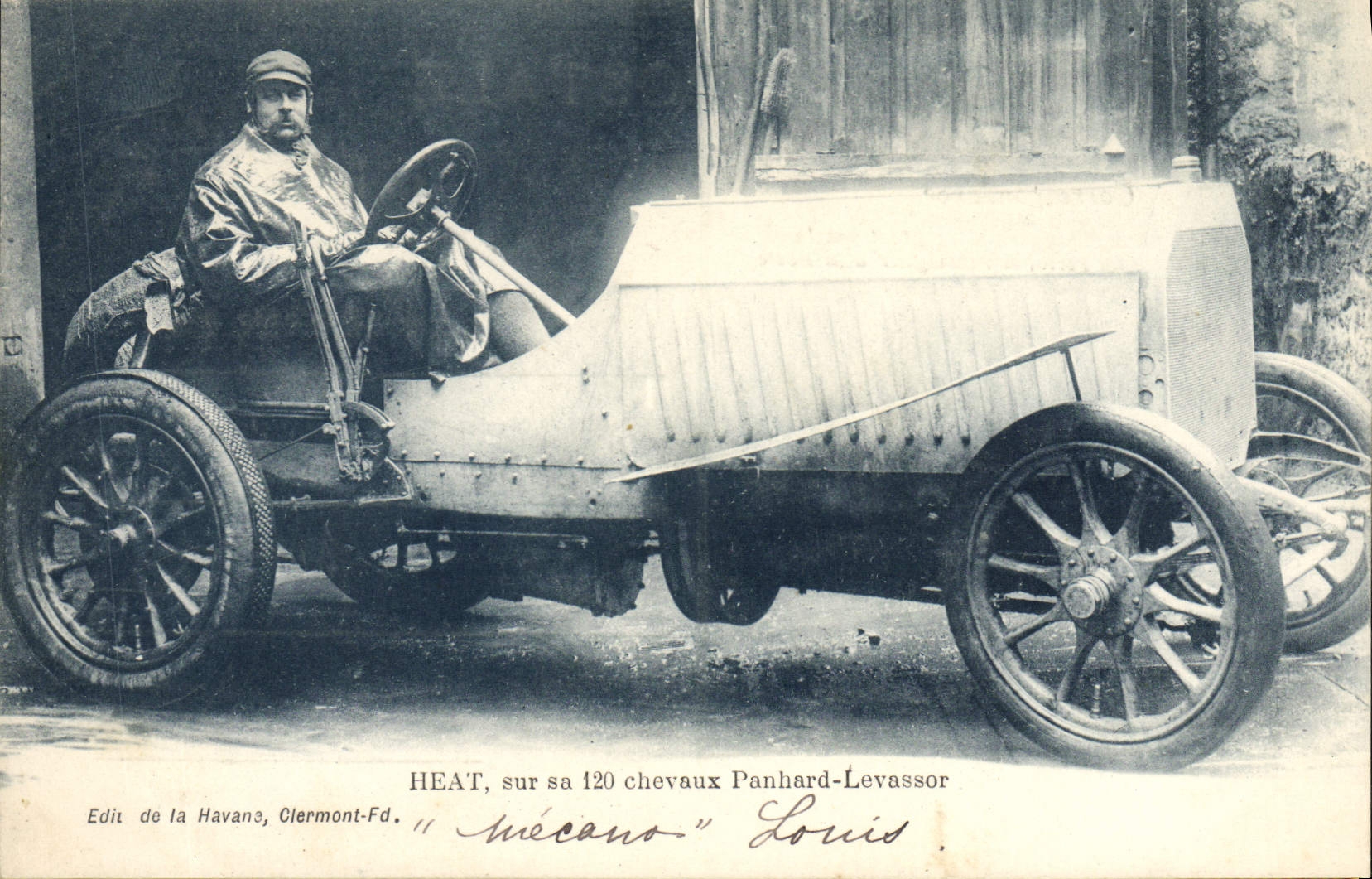 CPA Automobile Heat sur sa 120 chevaux Panhard Levassor 