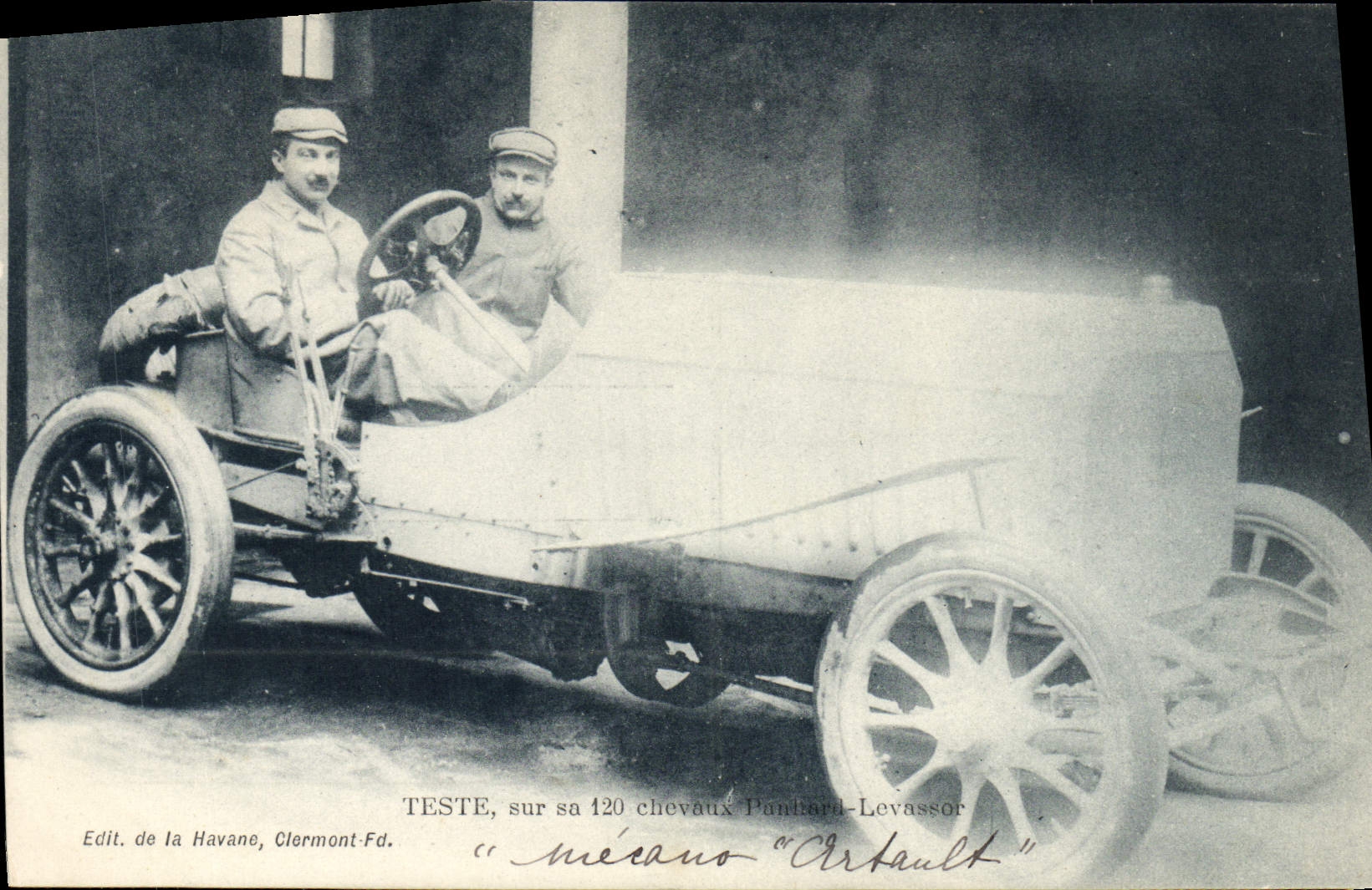 Sru de Tste del automóvil de la POSTAL de la VENDIMIA sus 120 caballos Panhard Levassor