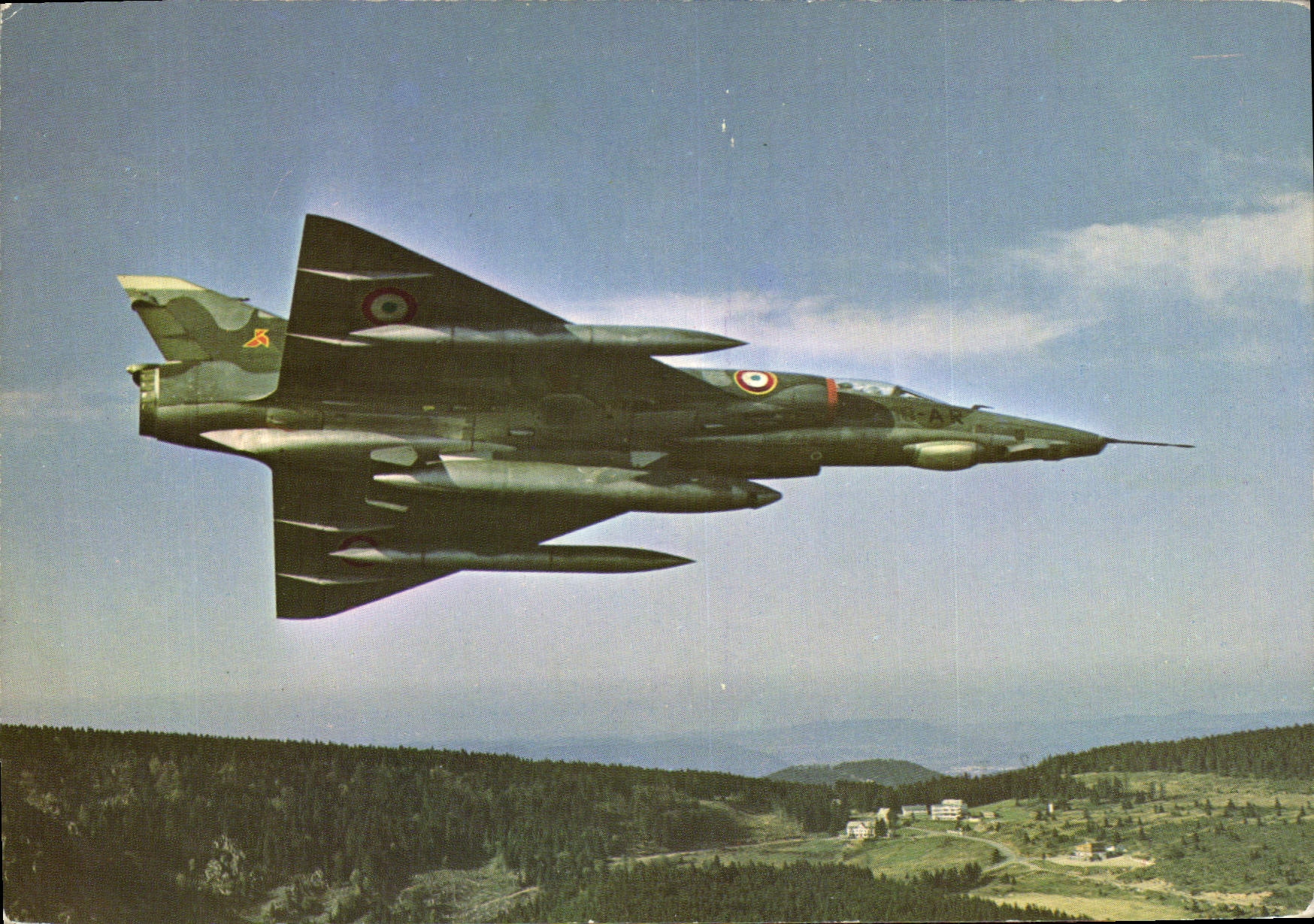 VINTAGE POSTCARD Plane Aviation MIRAGE III R Reconnaissance aircraft