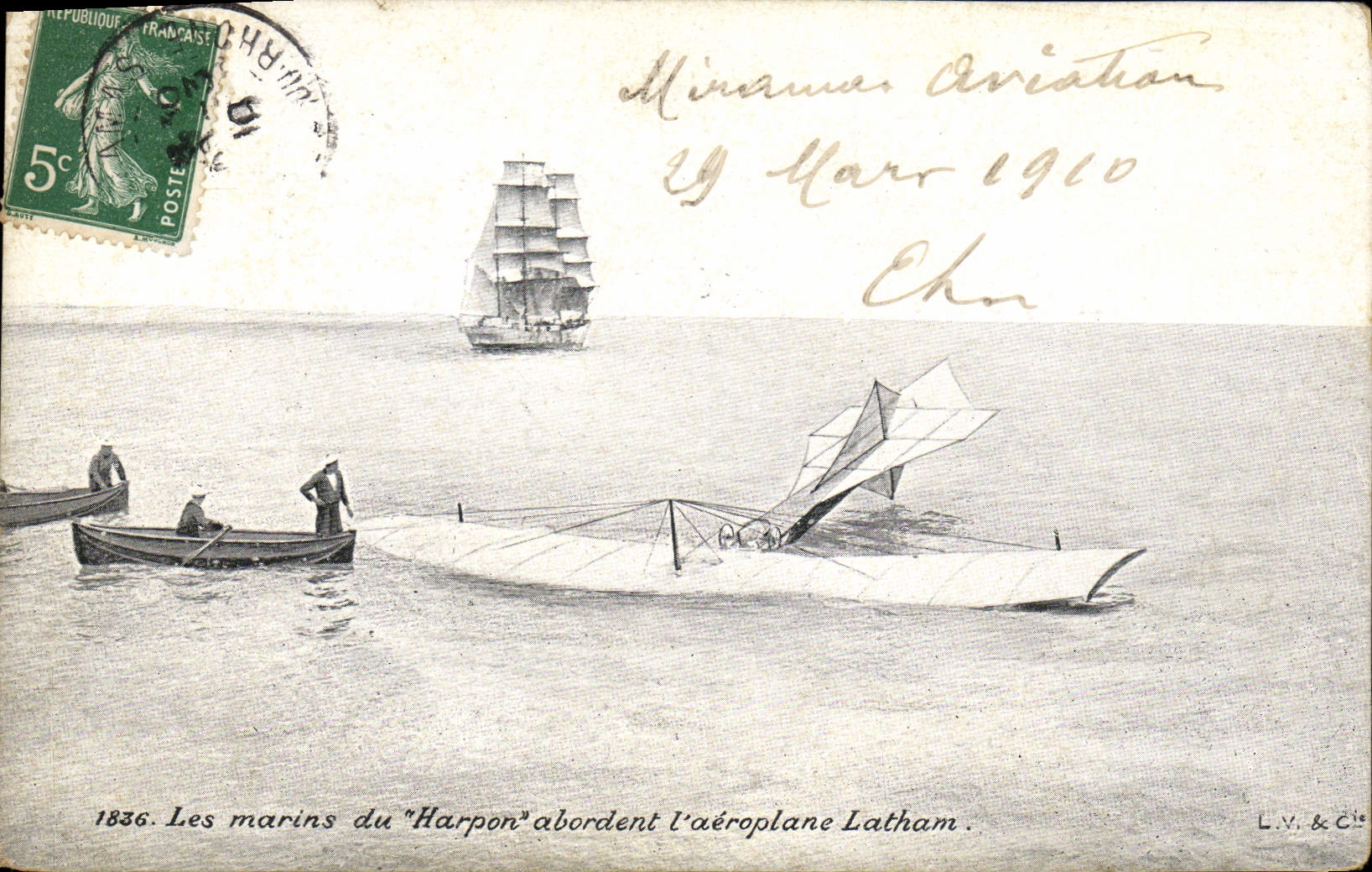 VINTAGE POSTCARD Avion Aviation the sailors of the Harpoon board the Latham airplane