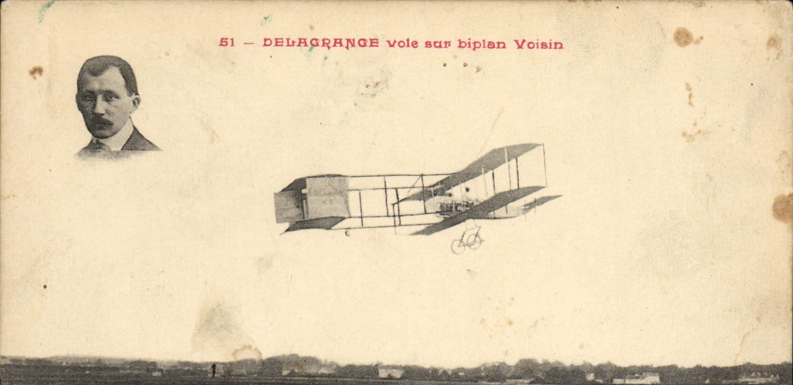 CPA Avion Aviation Delagrange vole sur biplan Voisin