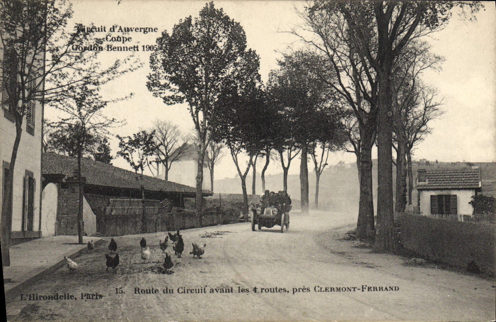 CPA Automobile Circuit d'Auvergne Coupe Gordon Bennett 1905 Route du circuit avant les 4 routes pres Clermont Ferrand
