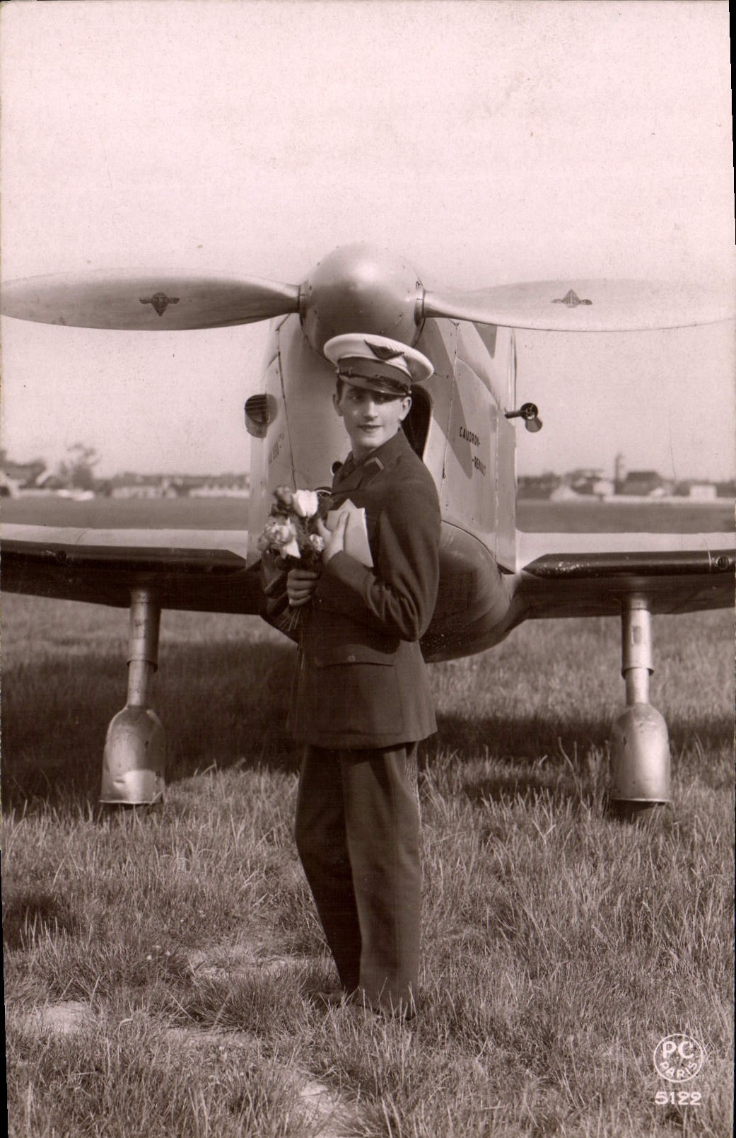 CPA Fantaisie Avion Aviation Homme