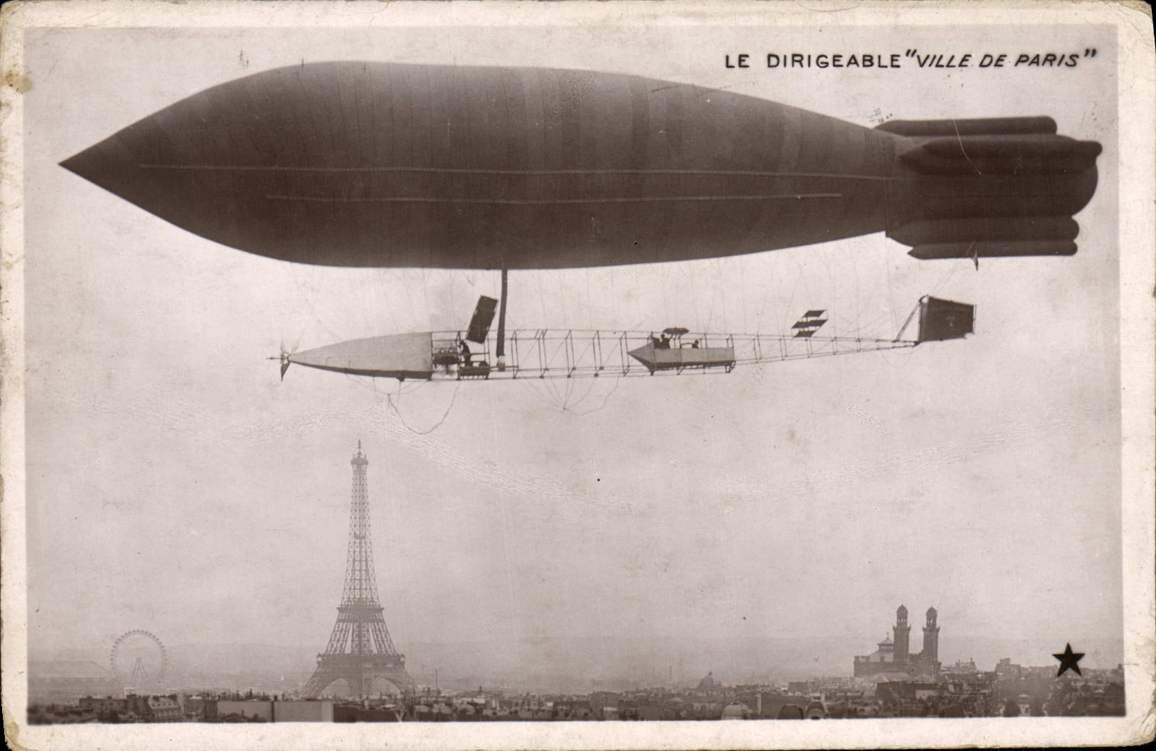 CPA Avion Aviation Dirigeable Zeppelin Ville de Paris Tour Eiffel