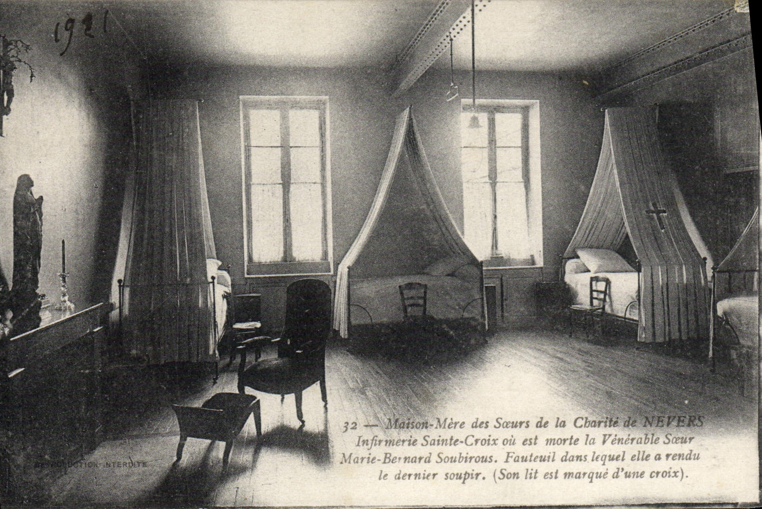 Oficina central de Nevers de la POSTAL de la VENDIMIA de las hermanas de la caridad de la cruz santa de la enfermería de Nevers