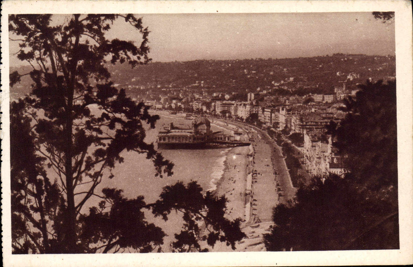 CPA Nice Vue Generale Prise du Chateau