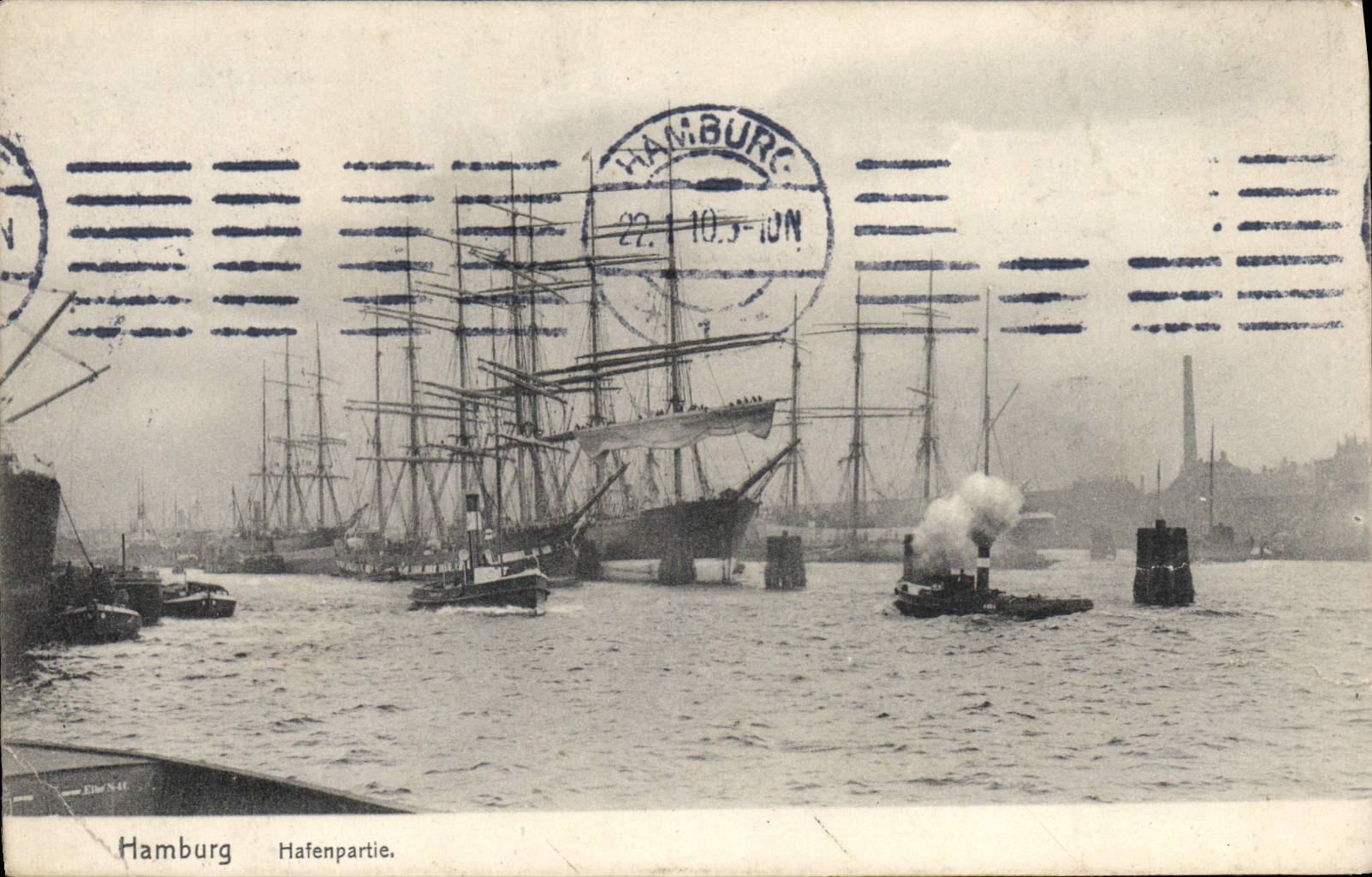 VINTAGE POSTCARD Hamburg Hafenpartie Boats