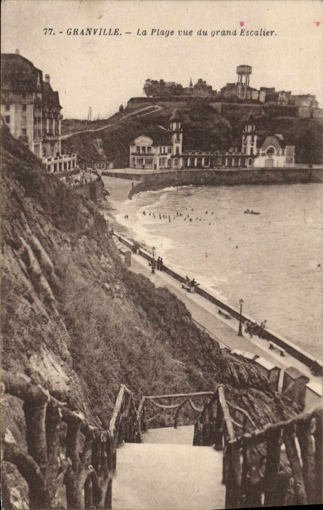 CPA Granville La Plage Vue Du Grand Escalier