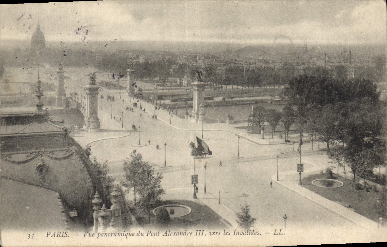 VINTAGE POSTCARD Paris Panoramic View Of the bridge Alexandre III towards the Invalids