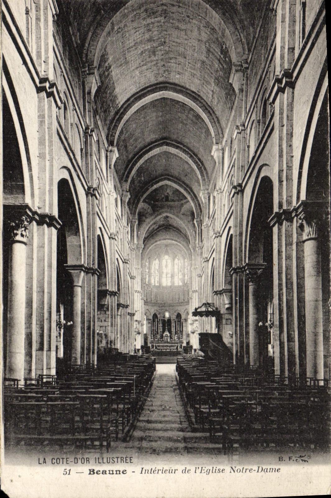 CPA Beaune Interieur De I'Eglise Notre Dame