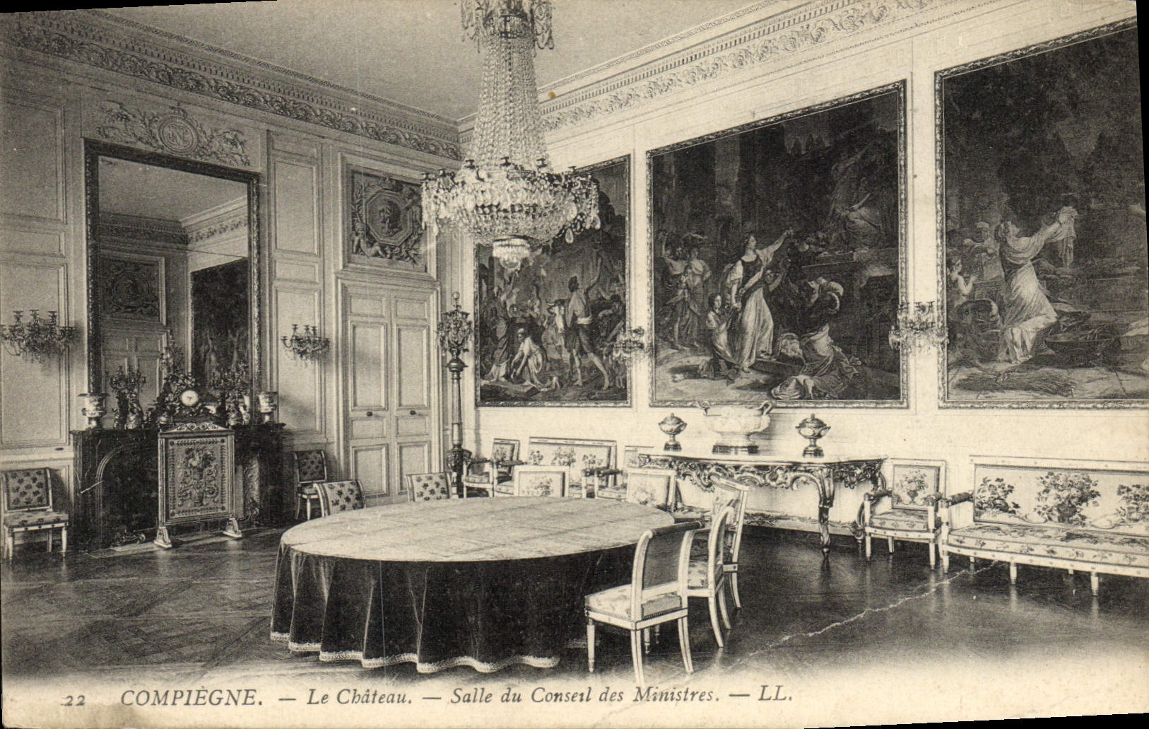 CPA Compiegne Le Chateau Salle Du Conseal Des Ministres