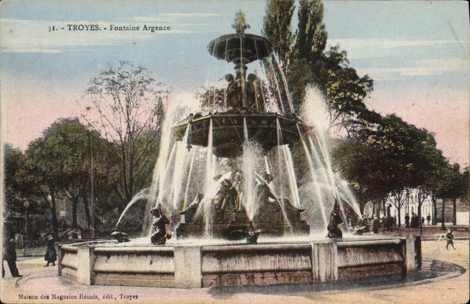 VINTAGE POSTCARD Troyes Argence Fountain