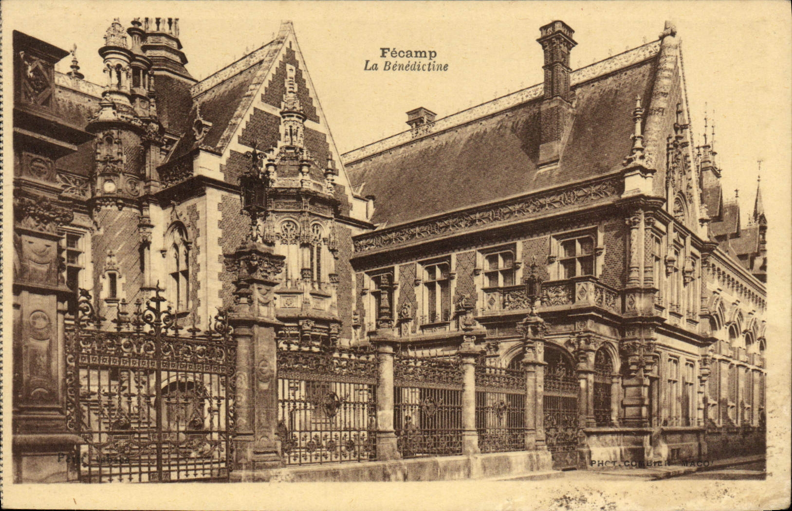 Benedictino de Fecamp de la POSTAL de la VENDIMIA