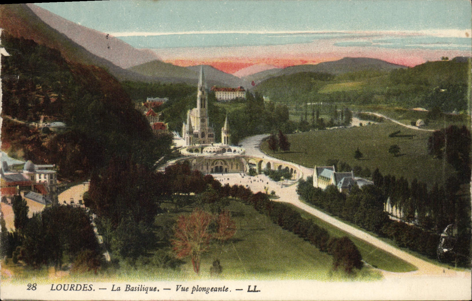 POSTAL de la VENDIMIA pesada el Plongeanle visto basílica