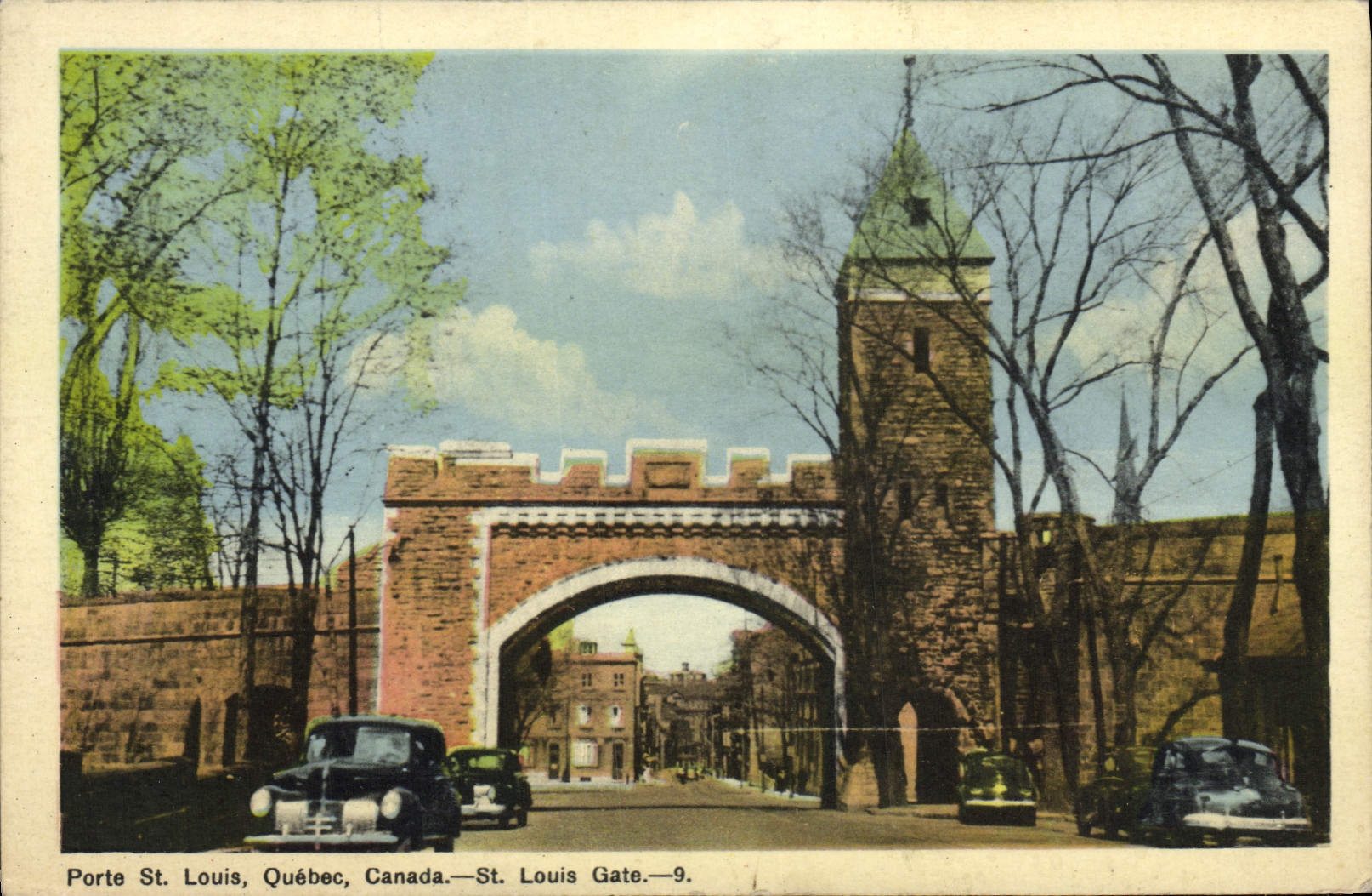 VINTAGE POSTCARD Gate St Louis Quebec Canada