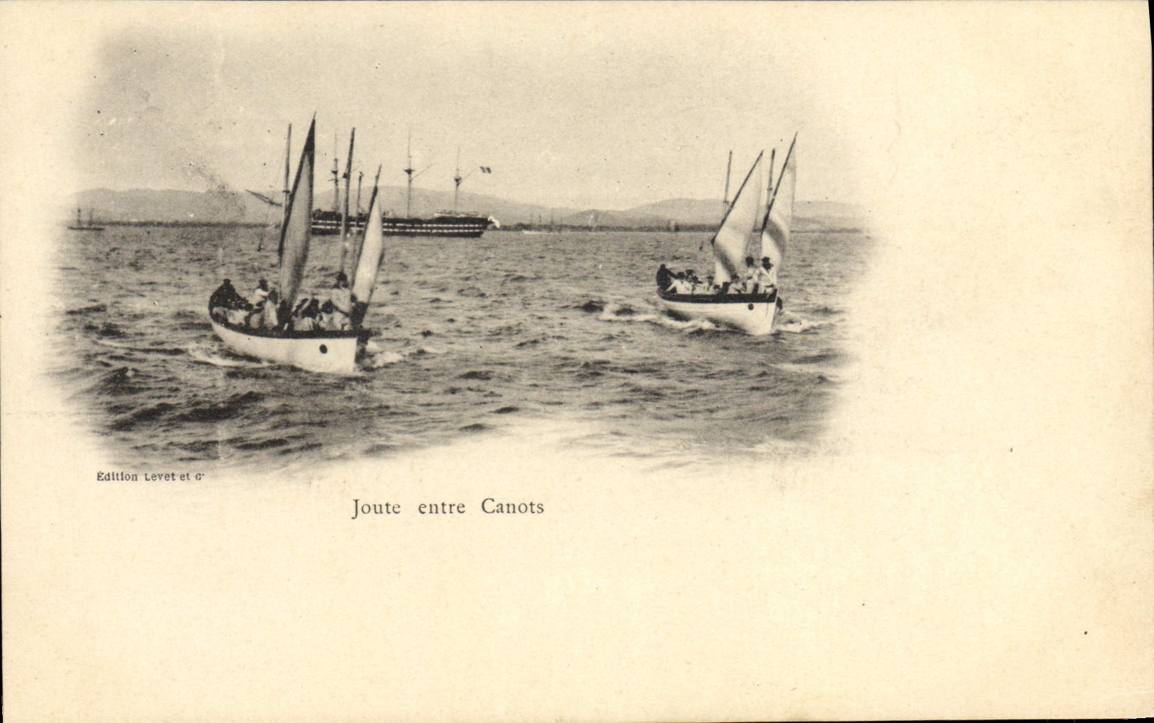 CPA Bateau Joute entre canots