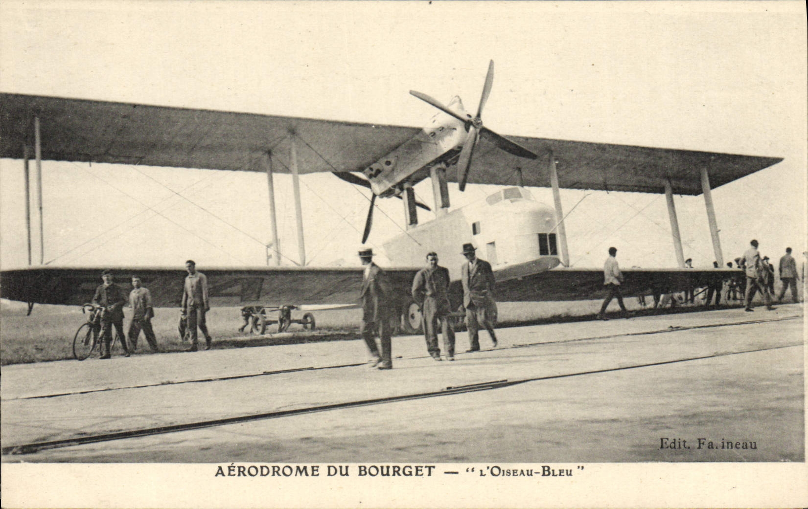 VINTAGE POSTCARD Plane Aviation Aerodrome of Le Bourget the Blue bird
