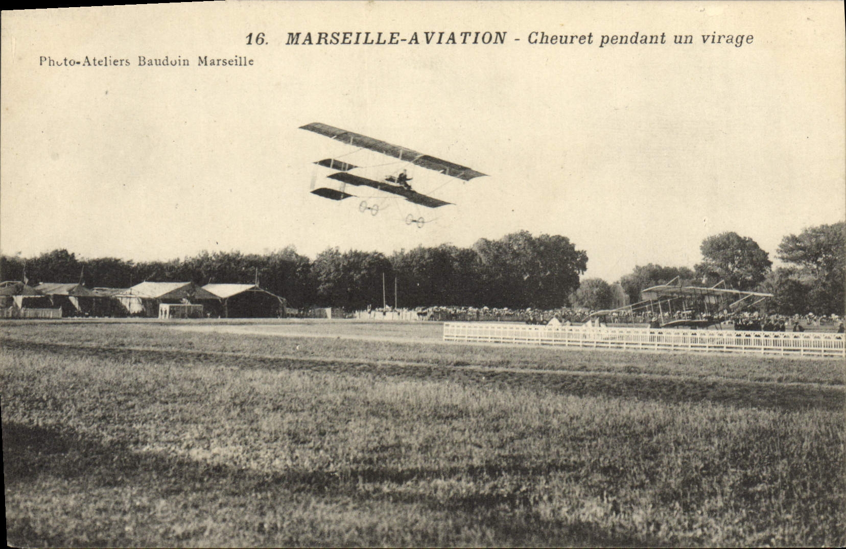 VINTAGE POSTCARD Plane Aviation Marseilles Cheuret Aviation during a turn