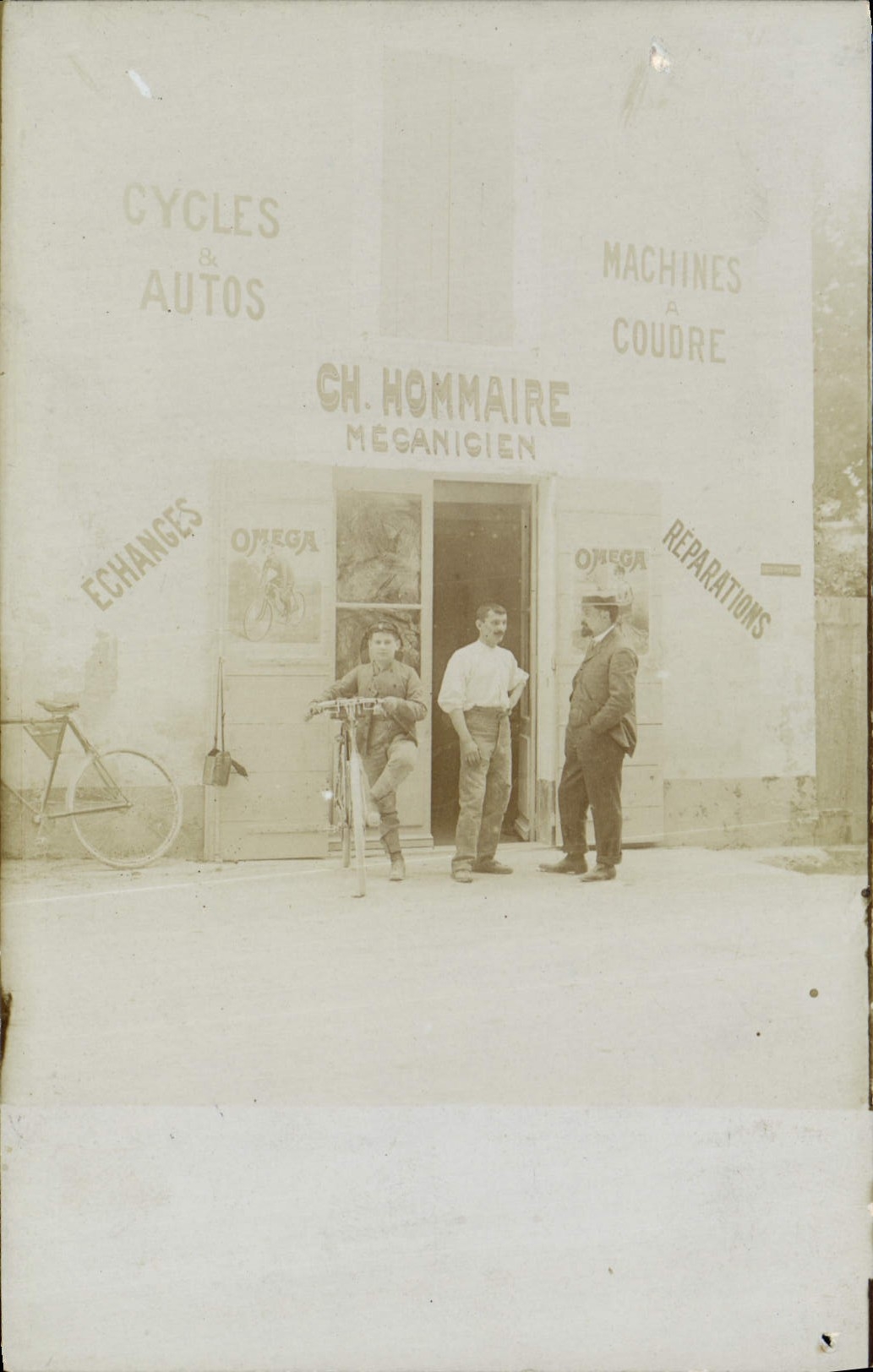Real photo Automobile Cycles Cars CH Hommaire Mecanicien Bicycle Cycles