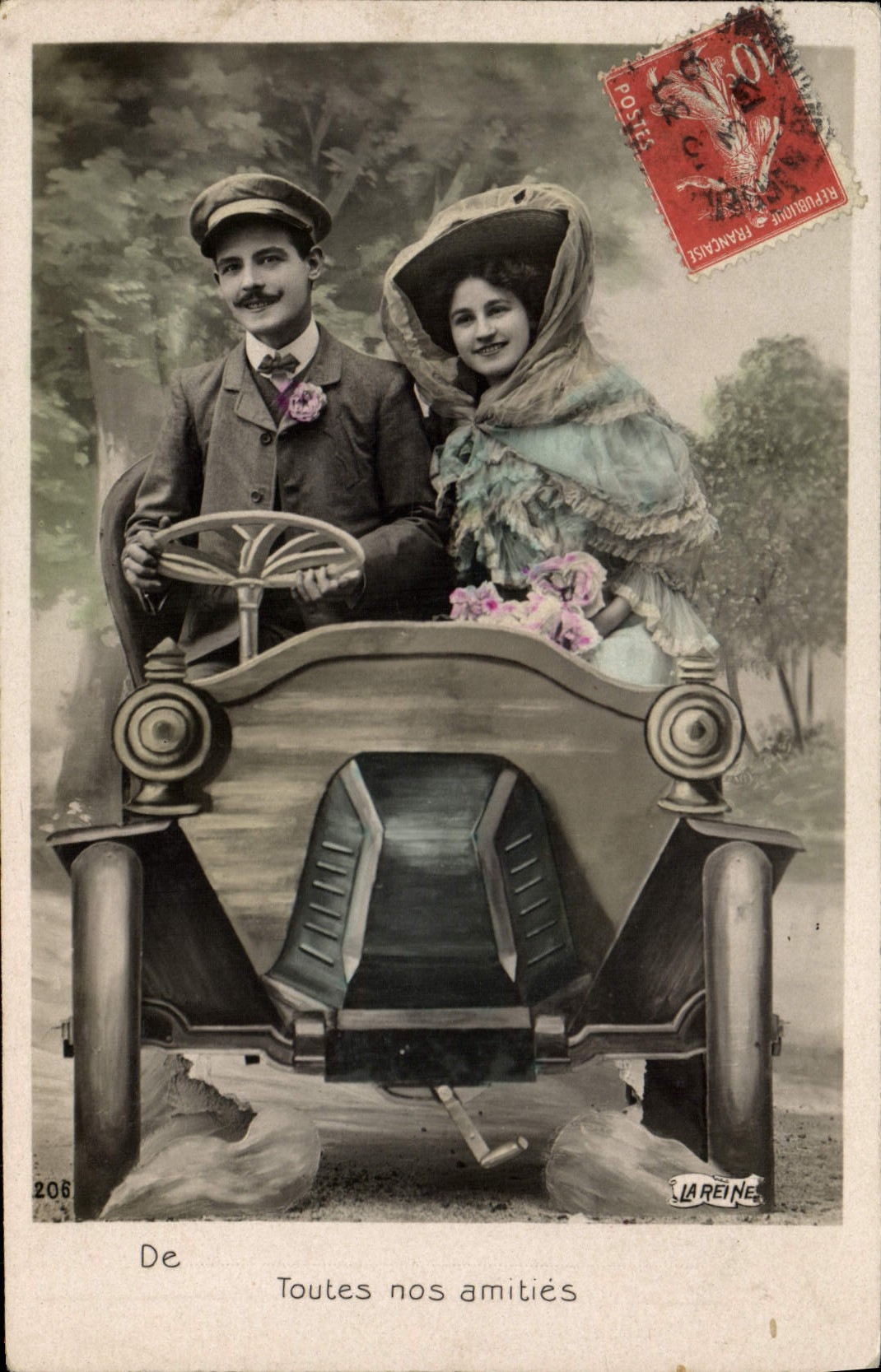 CPA Automobile Femme