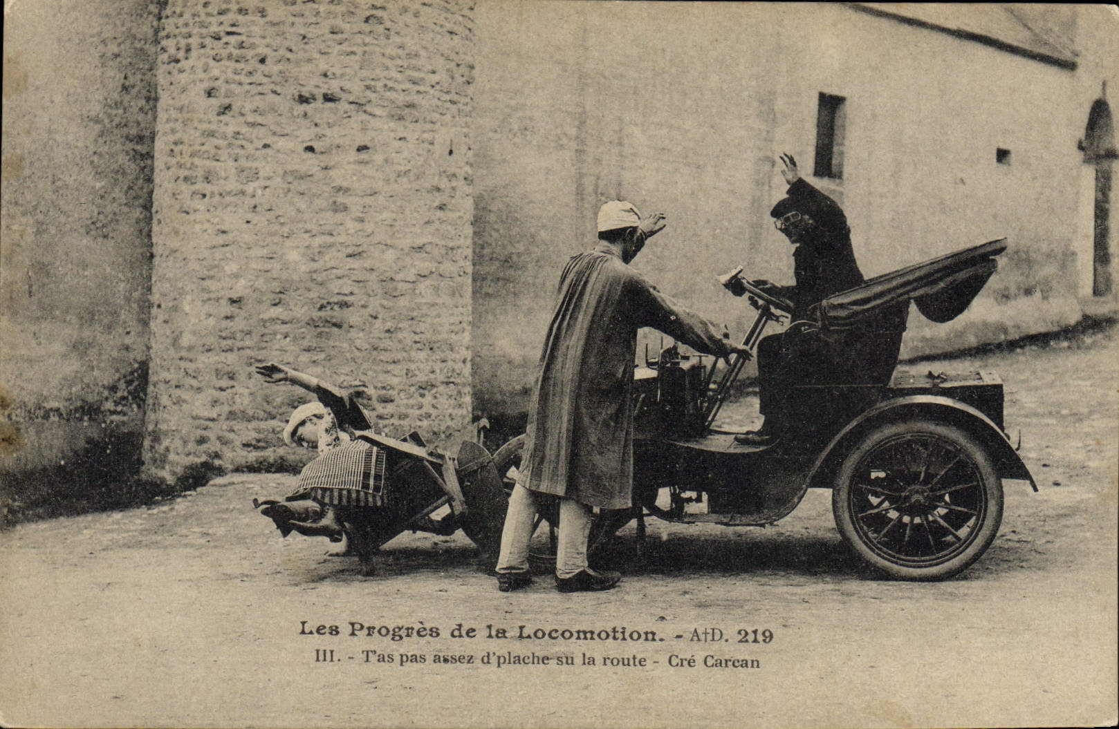 VINTAGE POSTCARD Automobile progress of the locomotion
