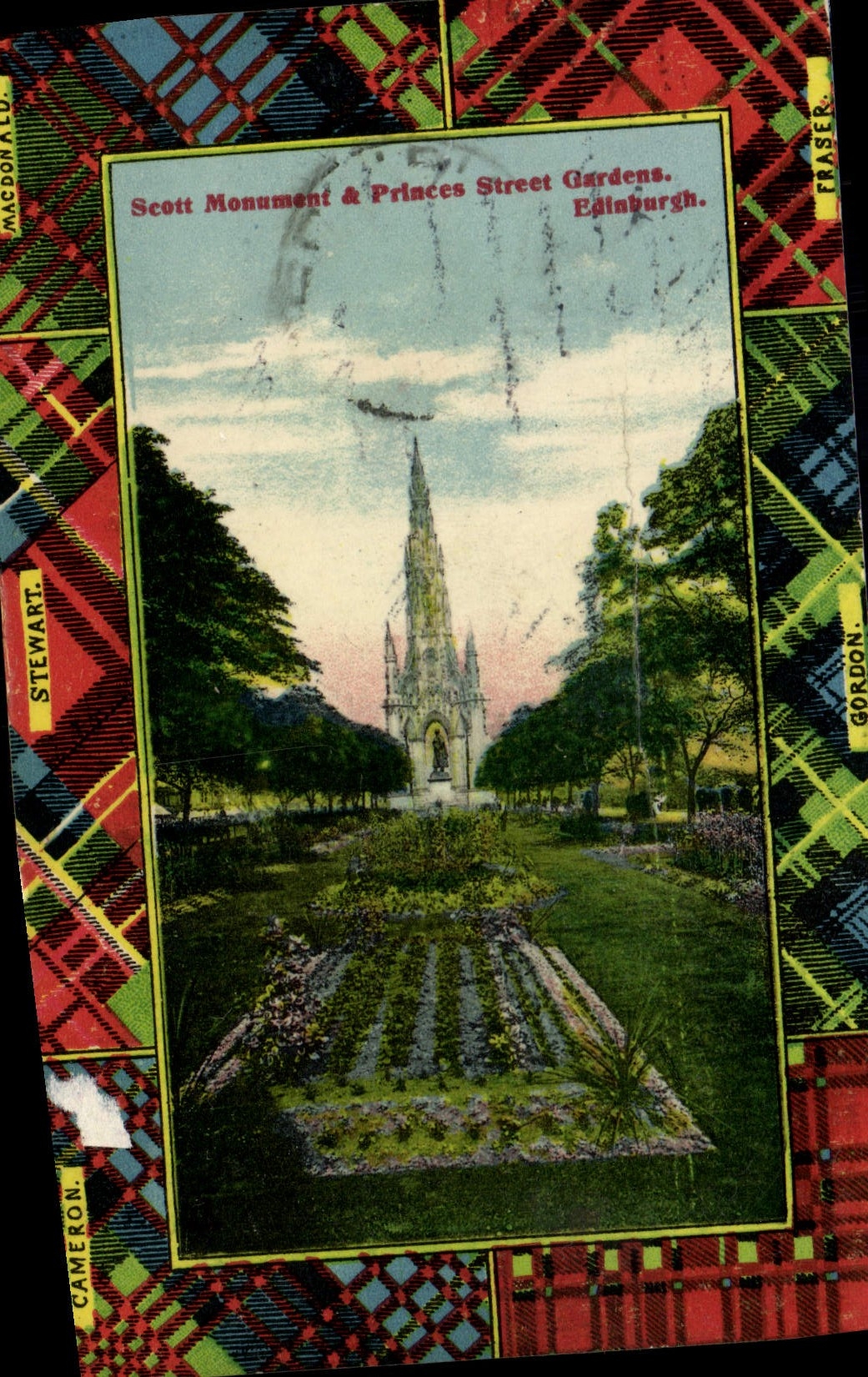 VINTAGE POSTCARD Scott Monument & Princes Street Gardens Edinburgh