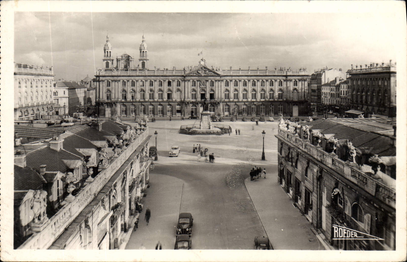 CPM Nancy La Place Stanislas Vue De L'Arc De Triomphe