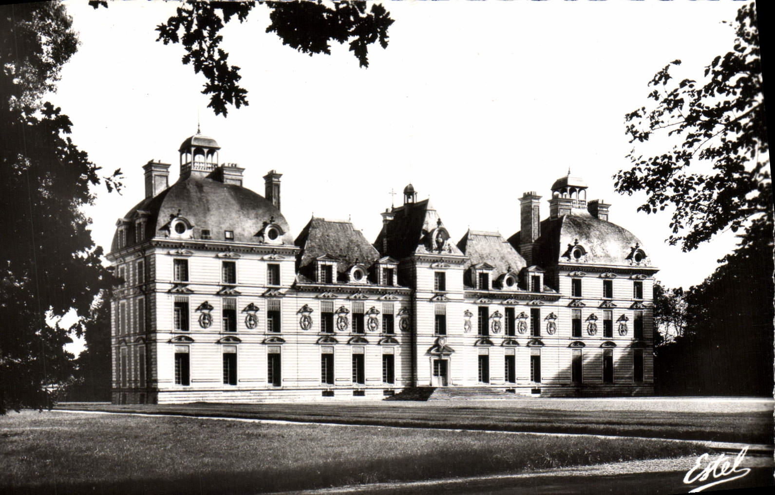 MODERN CARD the Castle De Cheverny the Southern Frontage