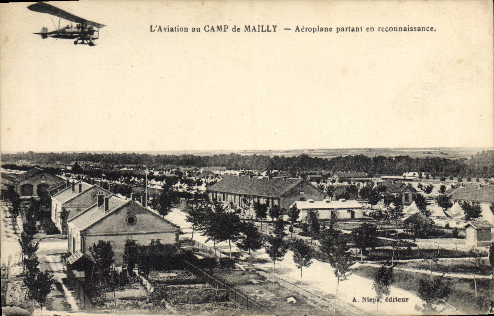 CPA Avion Aviation au camp de Mailly Aeroplane partant en reconnaissance