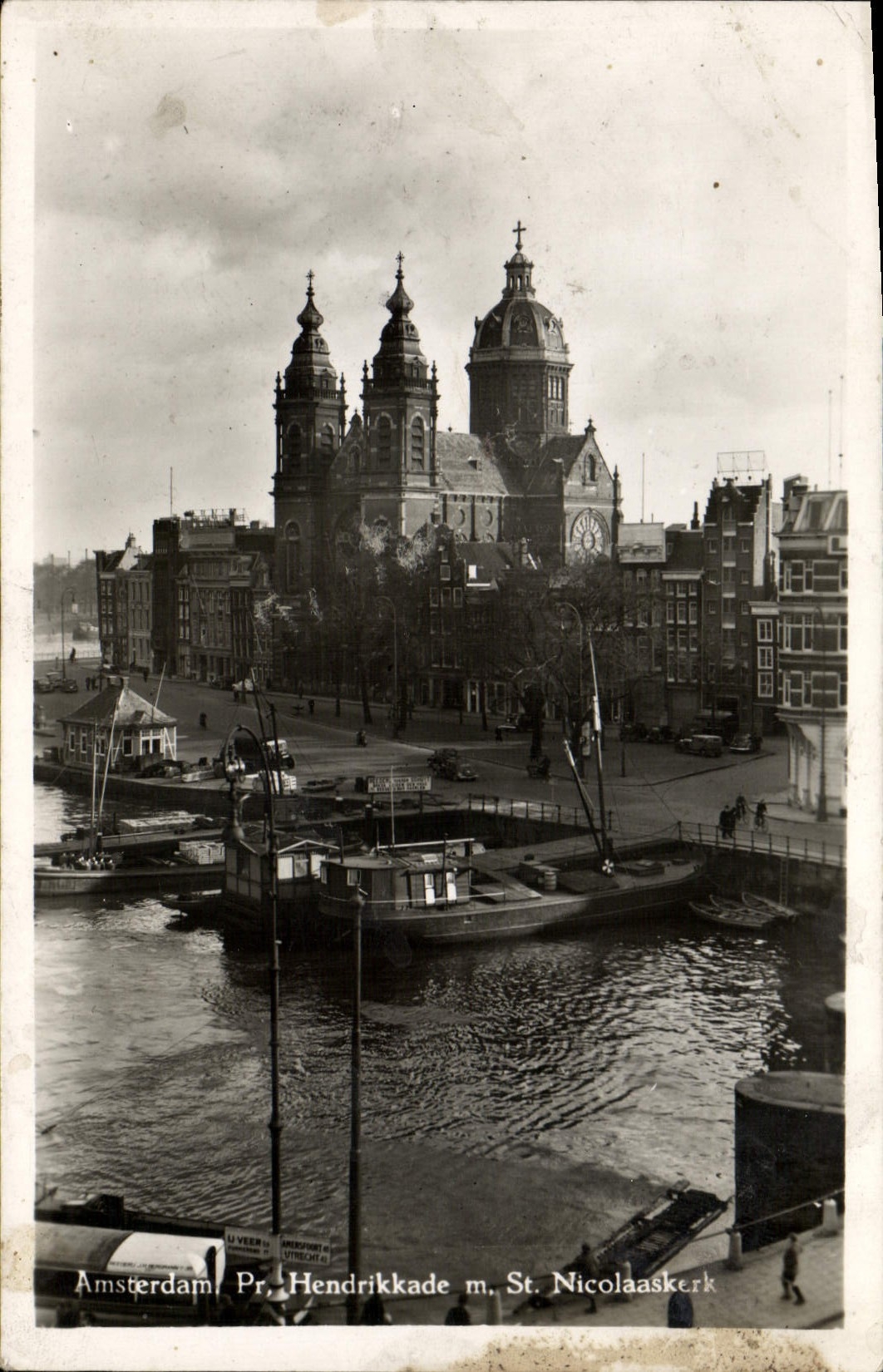 CPA Amsterdam Pr Hendrikkade m St Nicolaaskerk 
