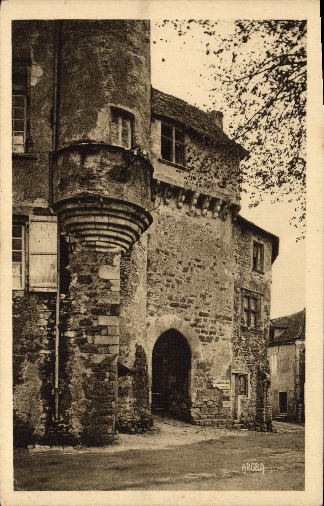 POSTAL Fortifiee entrado Carennac de la VENDIMIA del mayor de Prioress