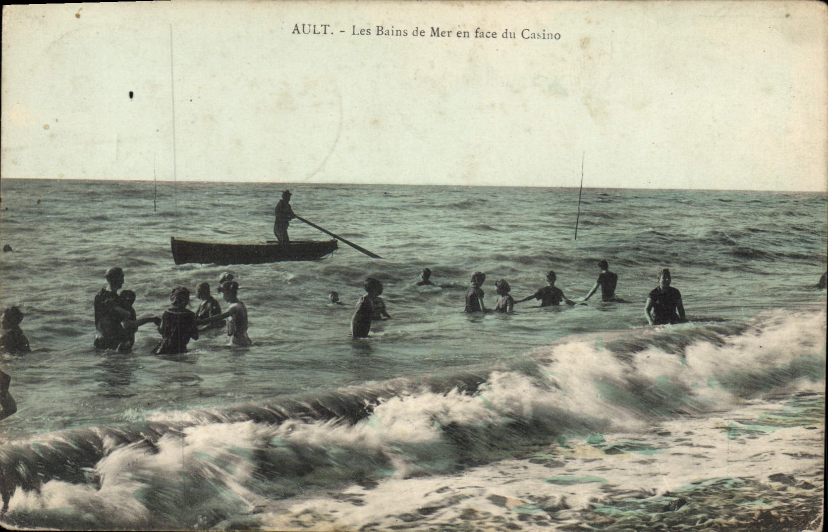 VINTAGE POSTCARD Ault Les Bains Of Sea Opposite the Casino