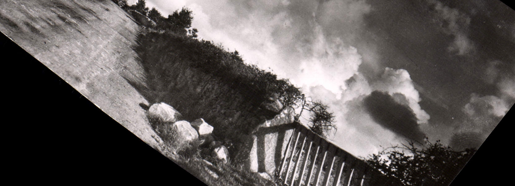 MODERN CARD Pointe Of the Picturesque Strong current Road Leading To the Point of Van Moulin has vefnt