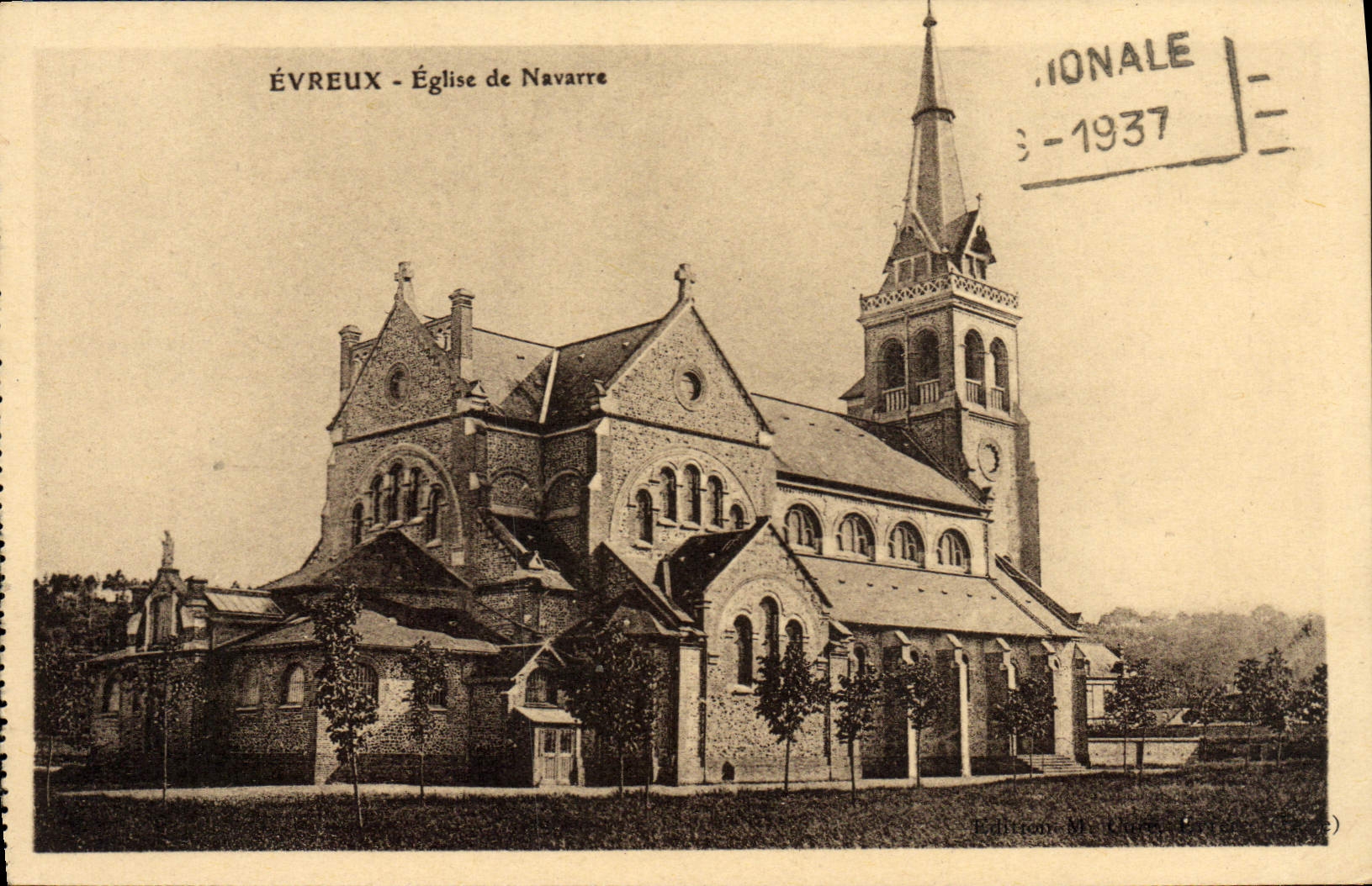 VINTAGE POSTCARD Evreux Church of Navarre