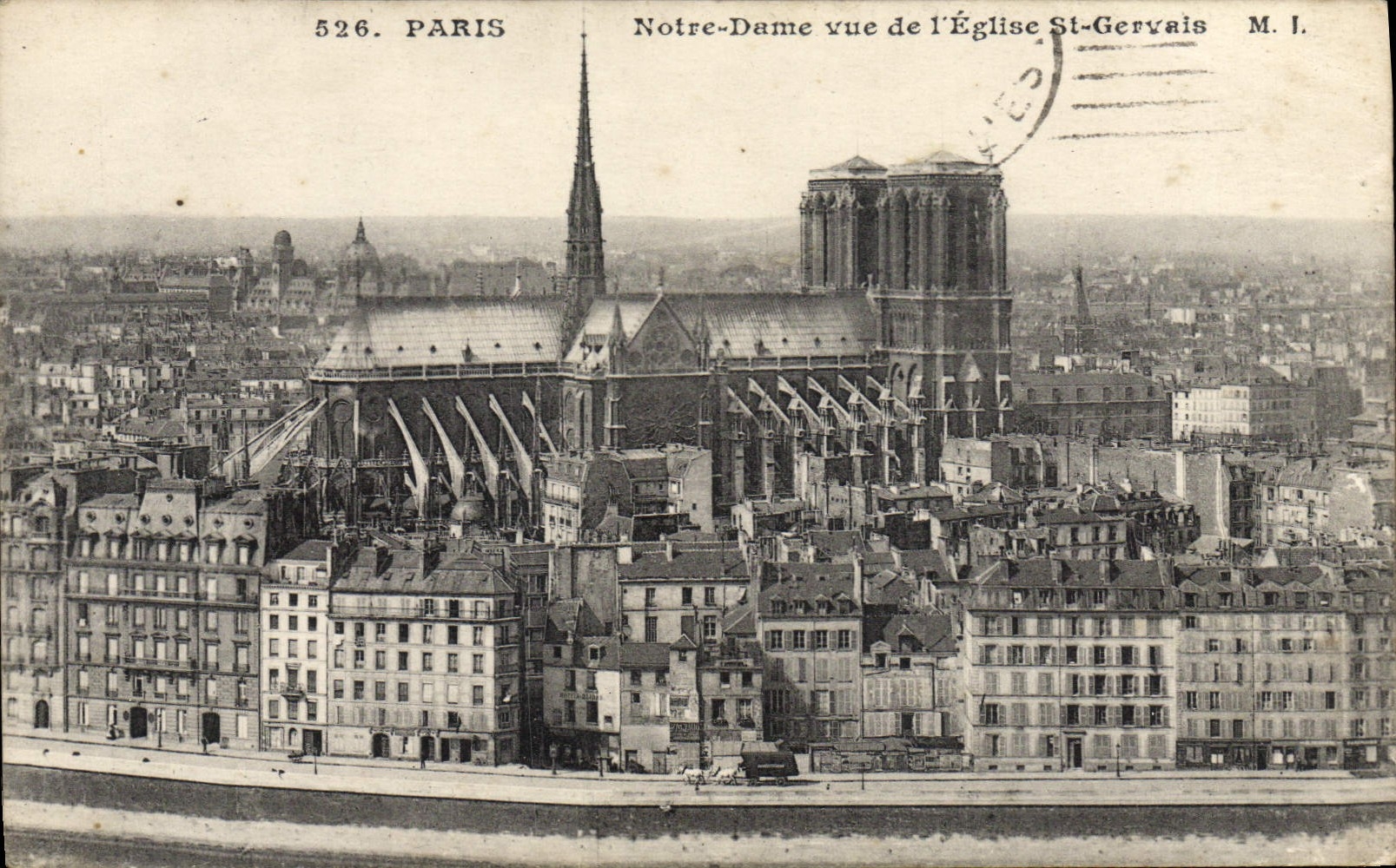 CPA Paris Notre Dame Vue de l'Eglise St Gervais